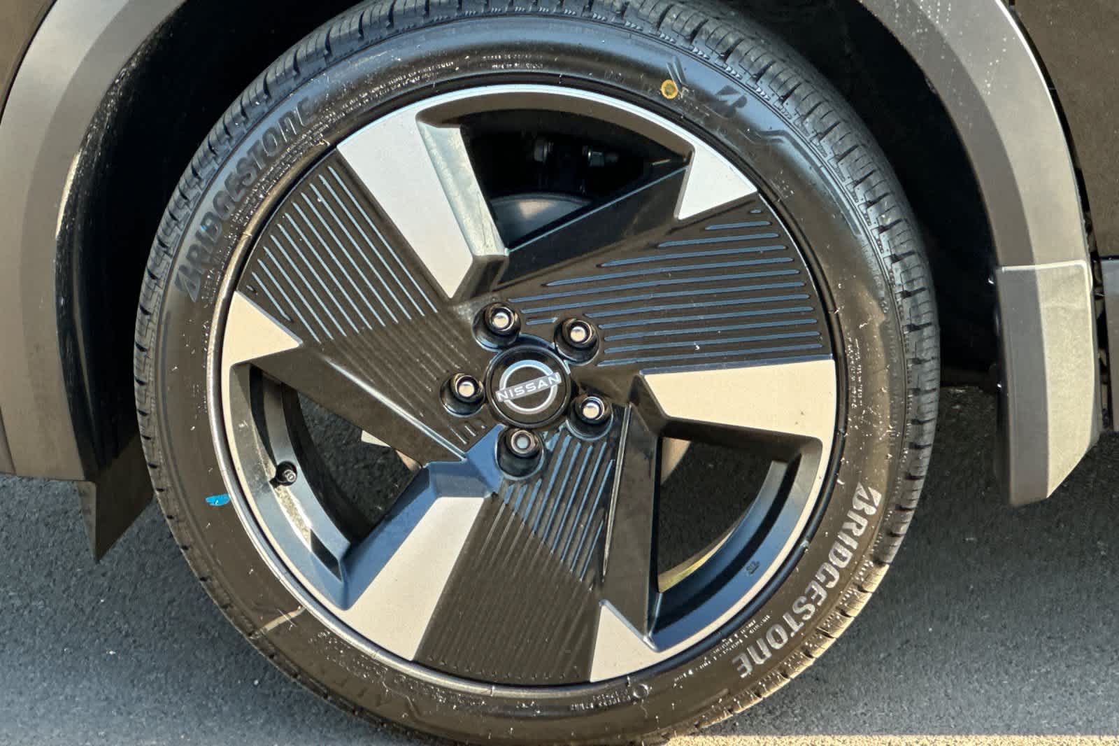 Thumbnail: 2025 Nissan Kicks - 24