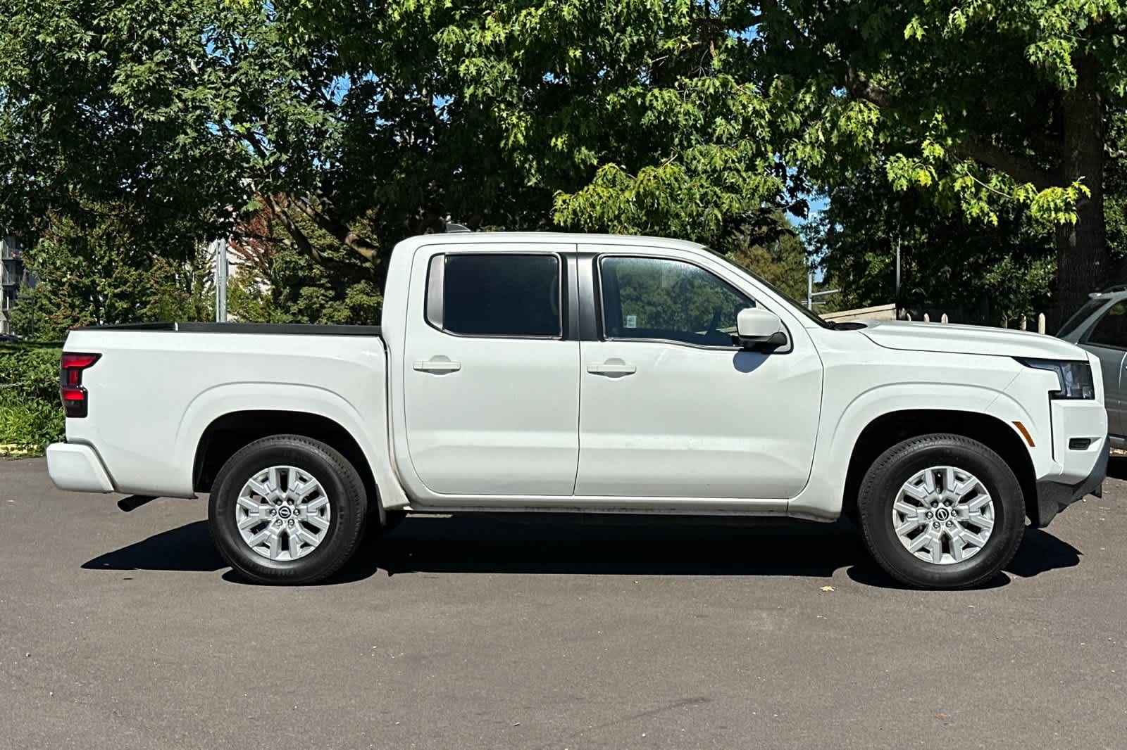 Thumbnail: 2023 Nissan Frontier - 8