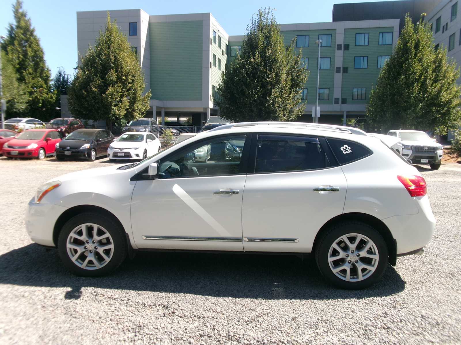 Thumbnail: 2013 Nissan Rogue - 2