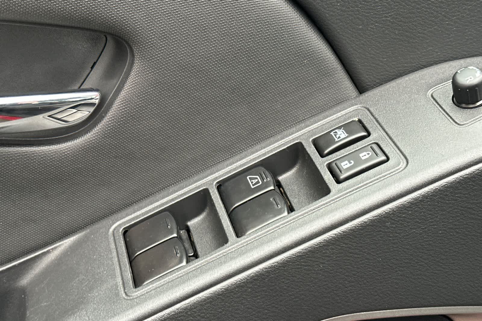 Thumbnail: 2023 Nissan Frontier - 13