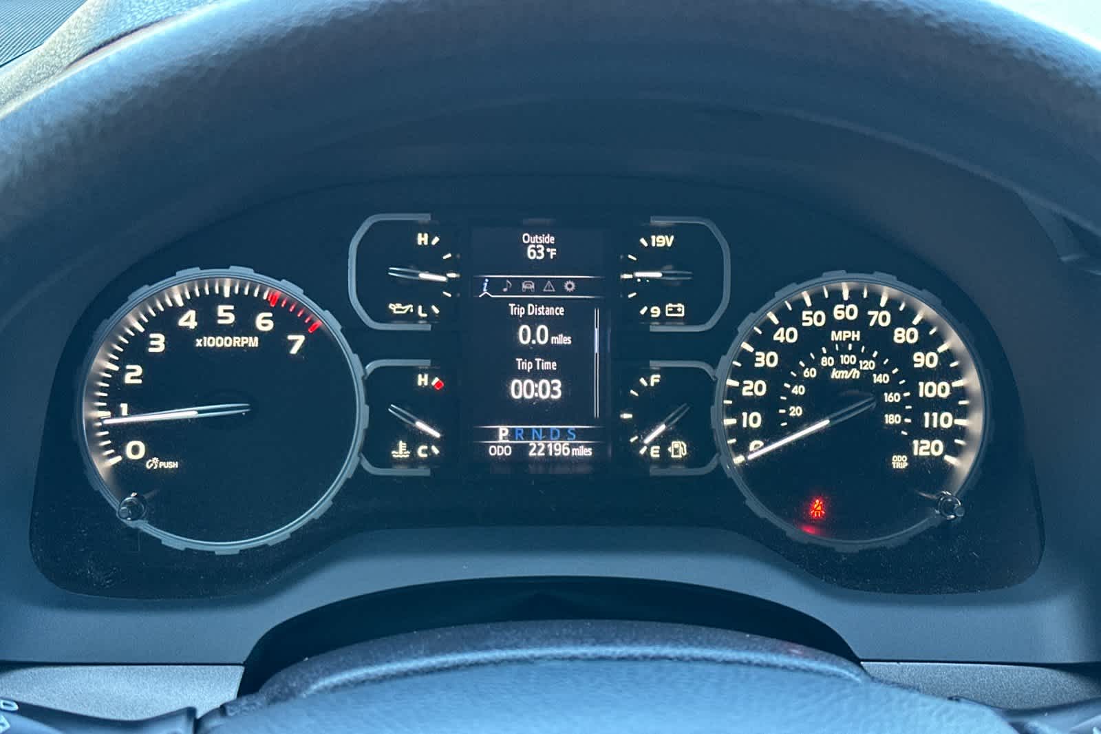2020 Toyota Tundra SR5 - Photo 22