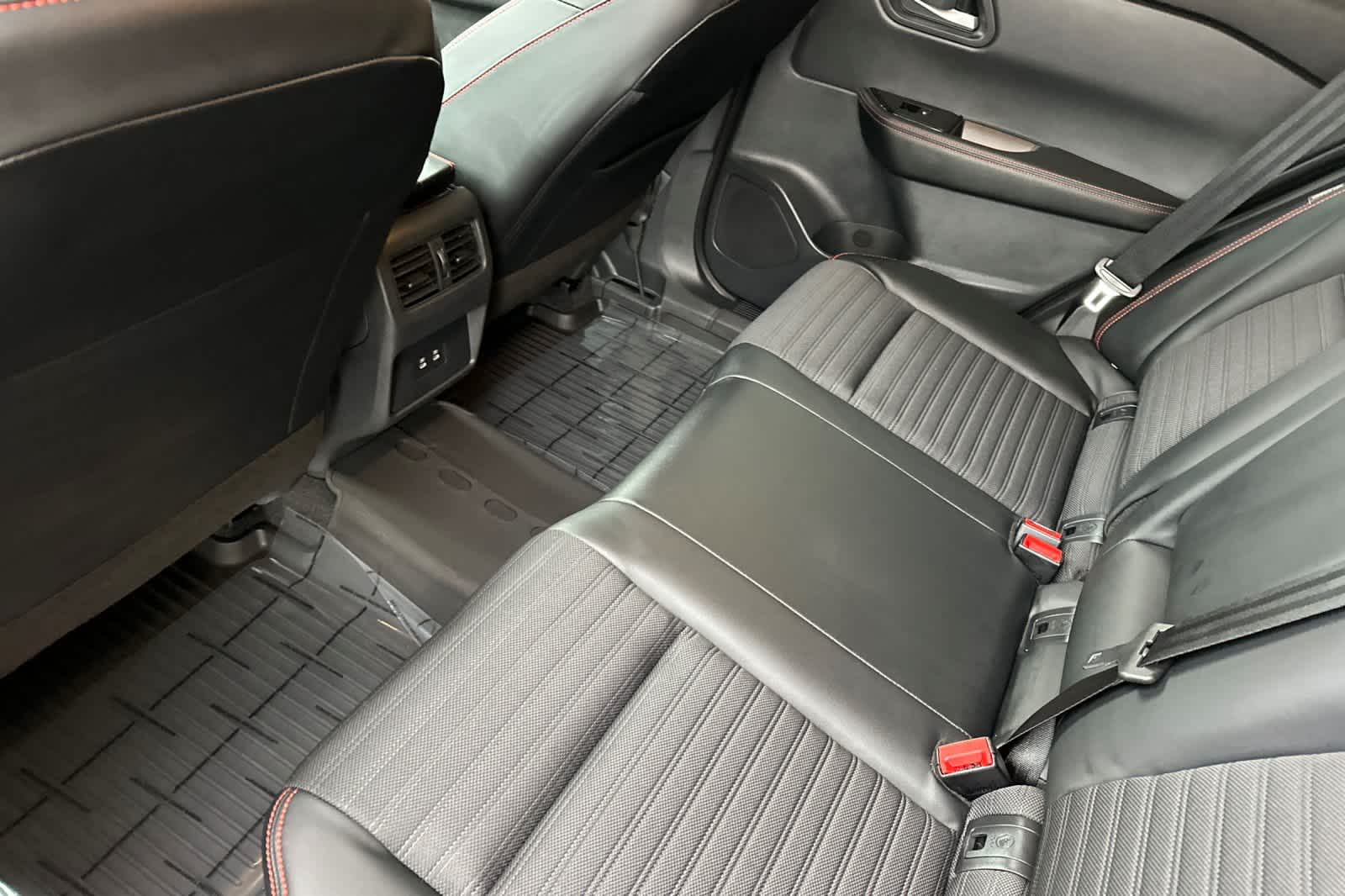 Thumbnail: 2026 Nissan Rogue - 4