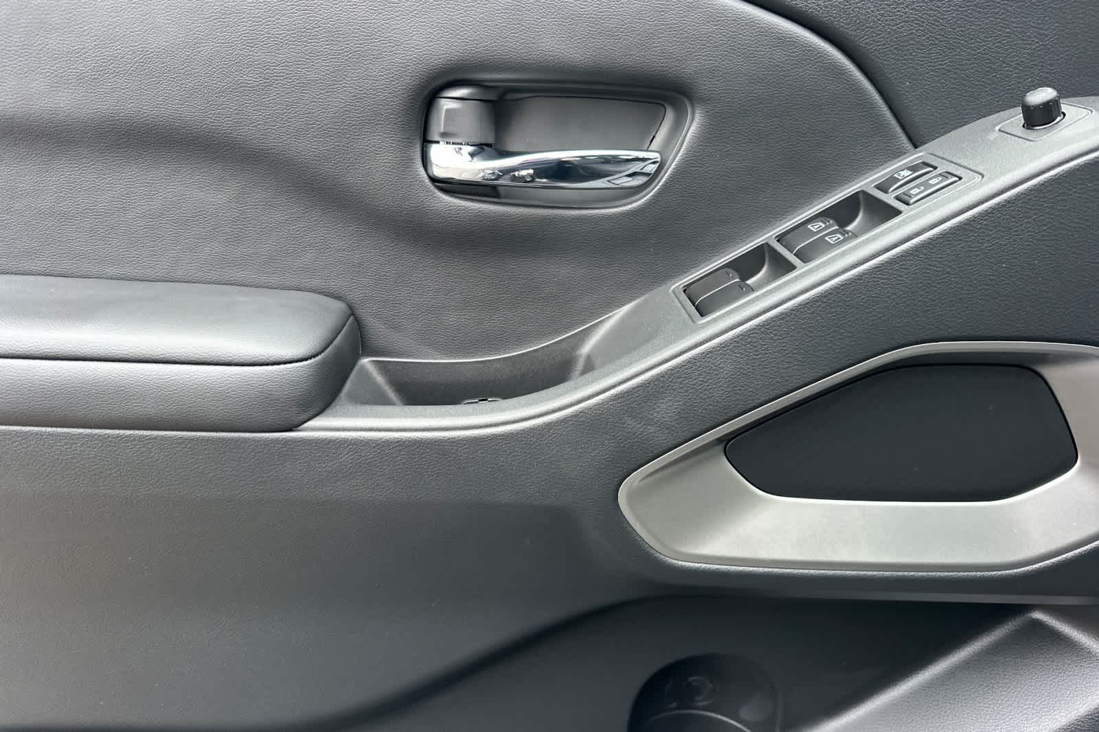 Thumbnail: 2026 Nissan Frontier - 12