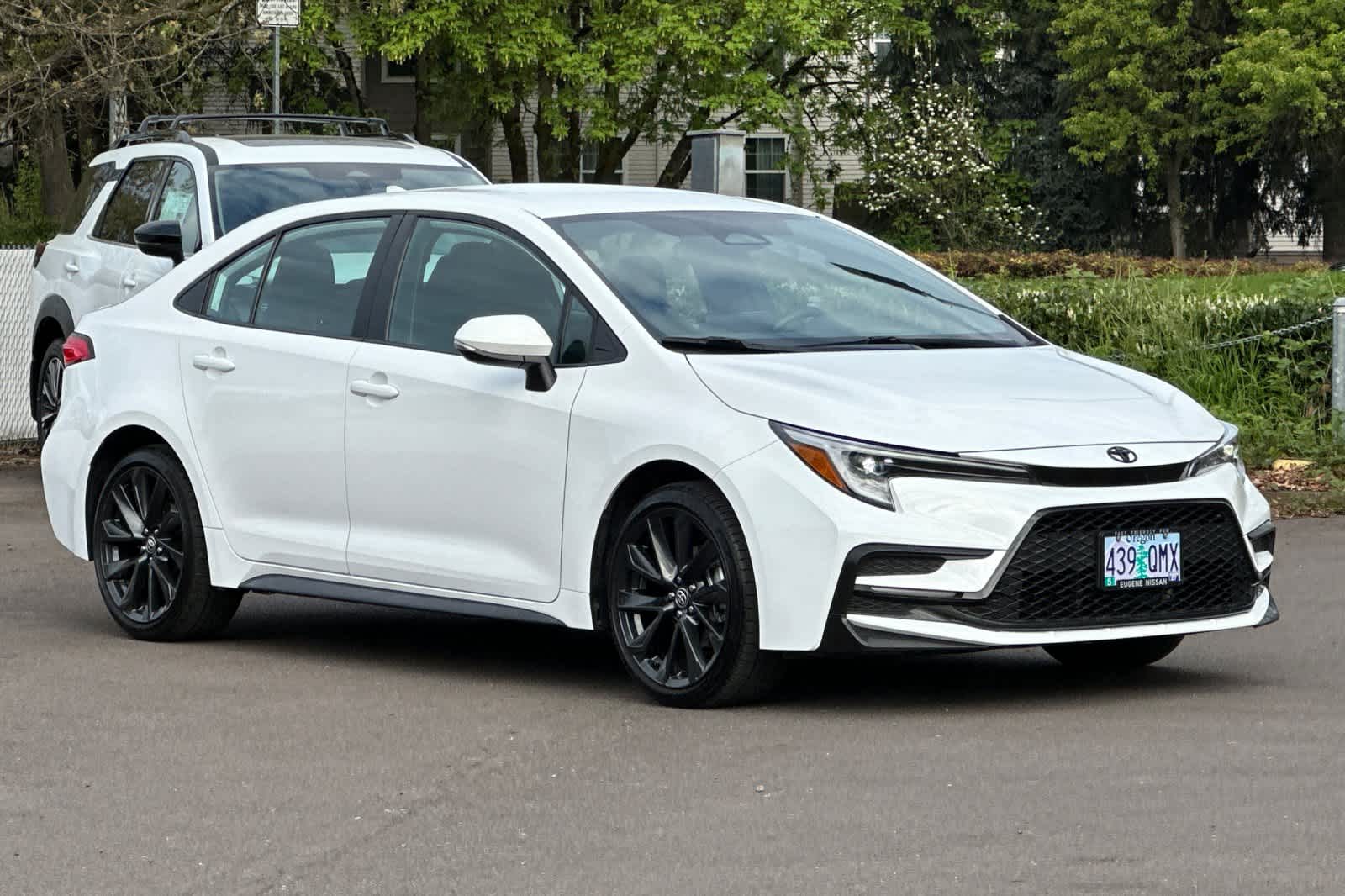 Thumbnail: 2023 Toyota Corolla - 9