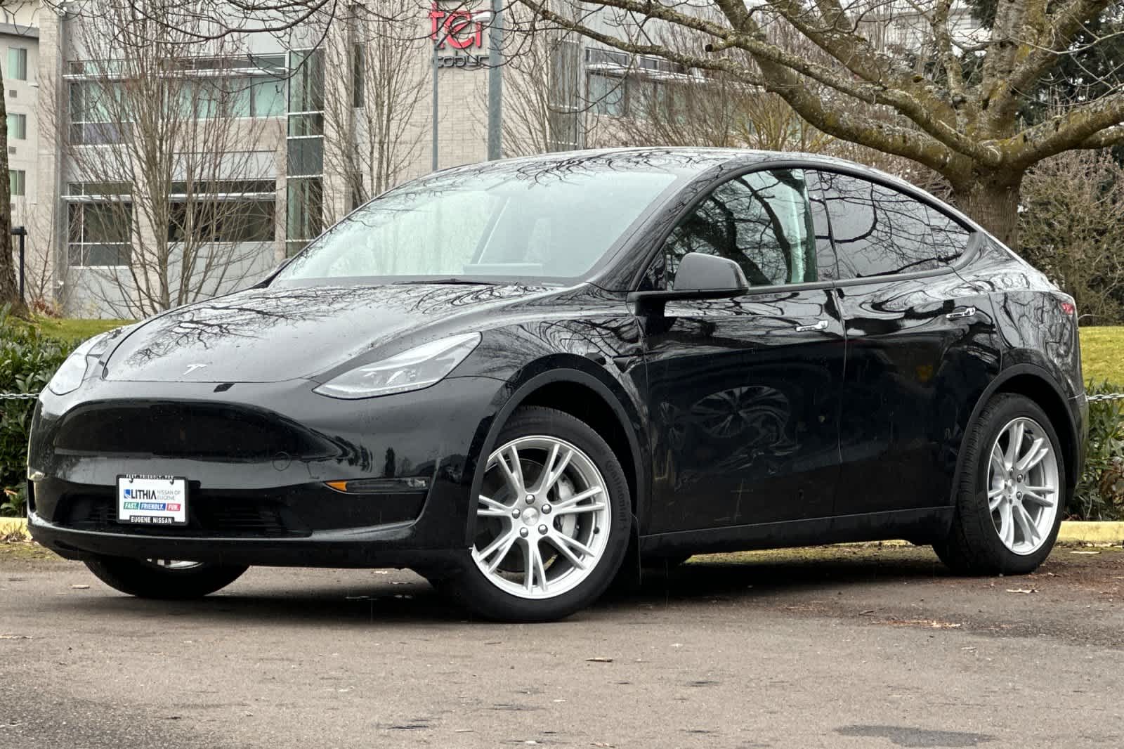 2024 Tesla Model Y Long Range -
                  Eugene, OR