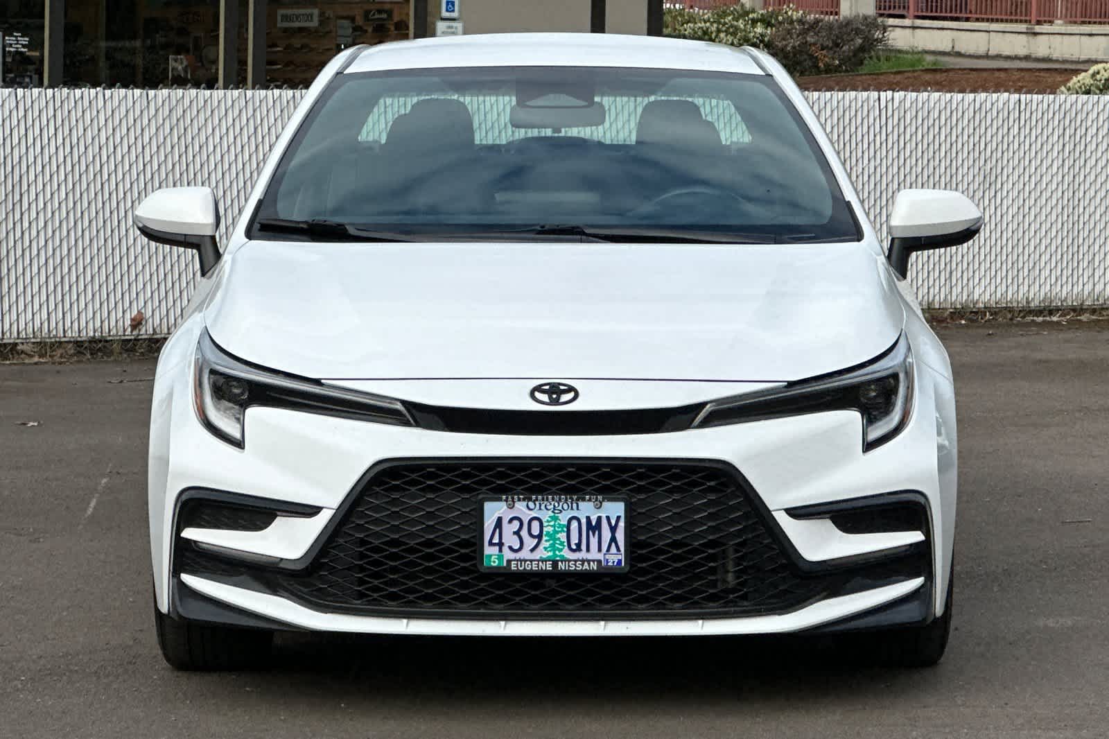 Thumbnail: 2023 Toyota Corolla - 10