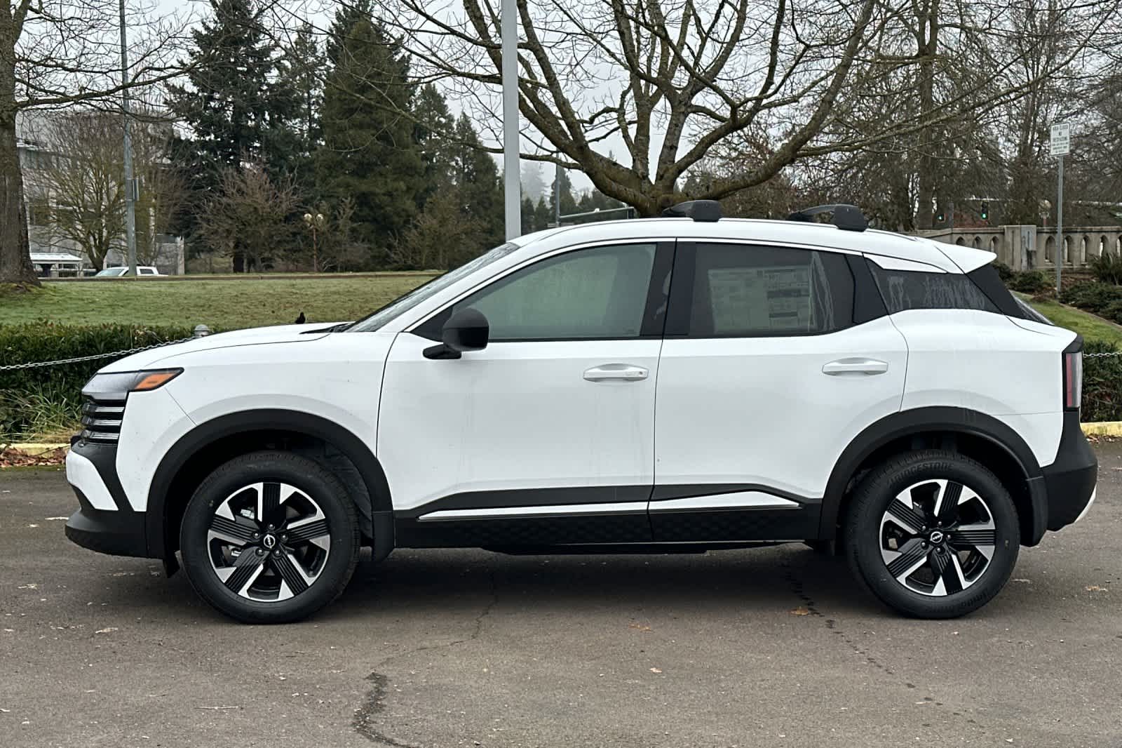 Thumbnail: 2026 Nissan Kicks - 5