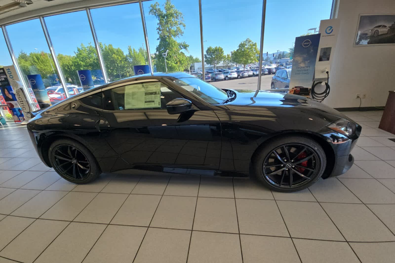 Thumbnail: 2025 Nissan Z - 7