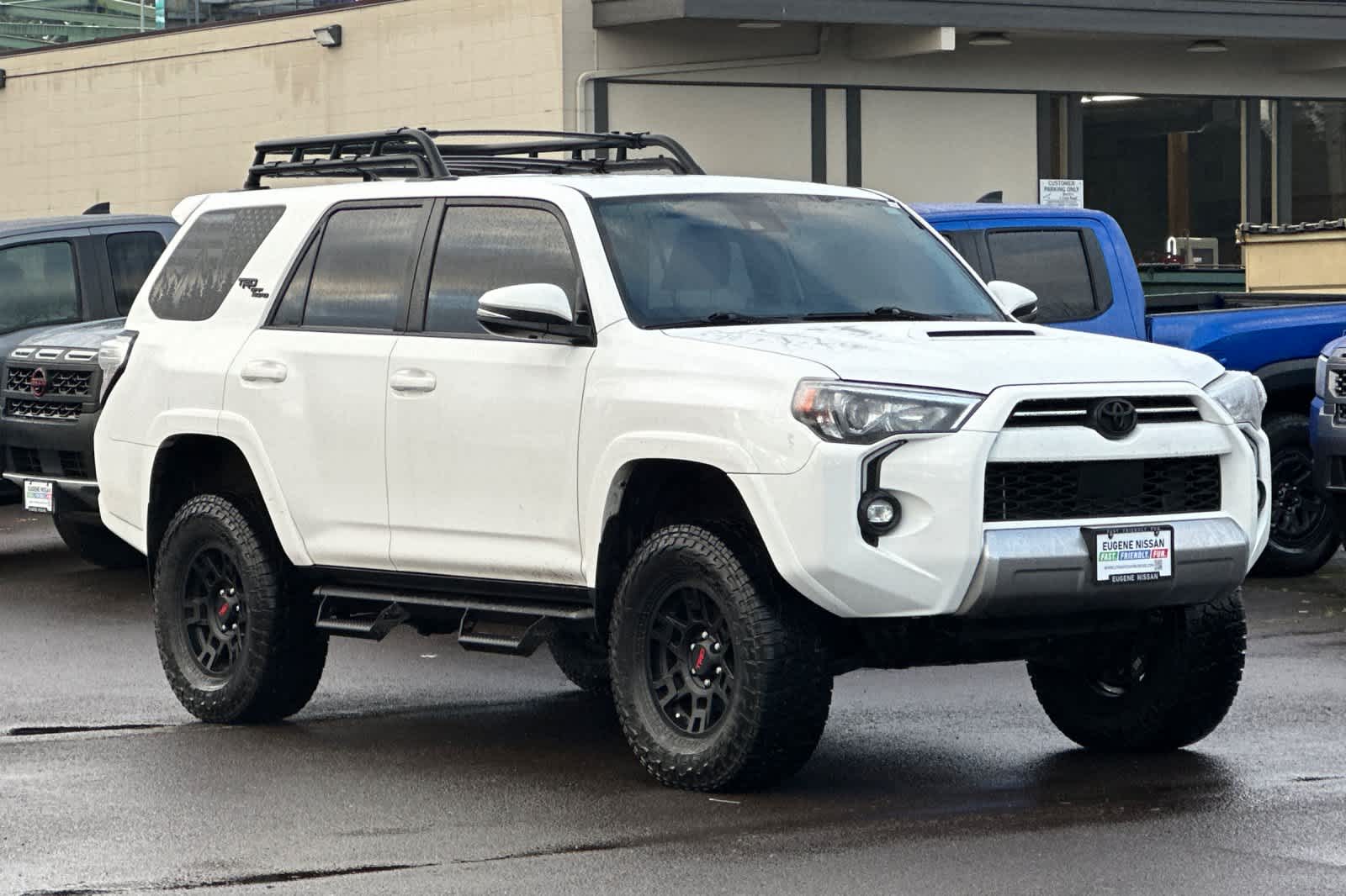 Thumbnail: 2022 Toyota 4Runner - 9