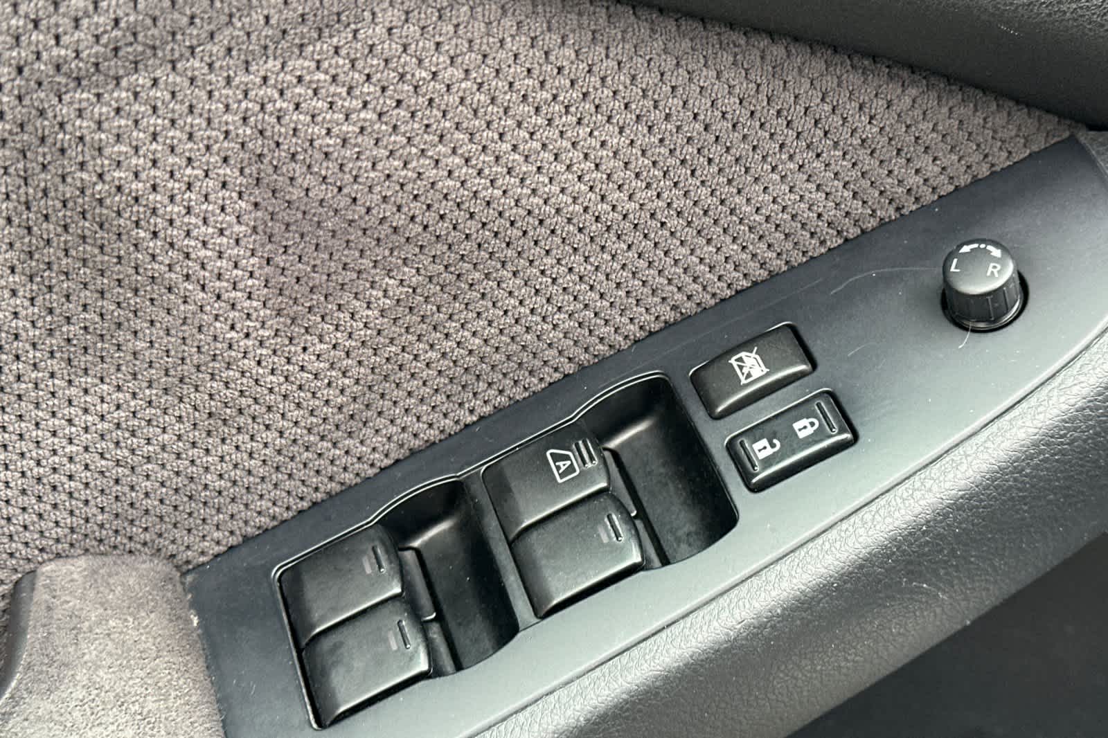 Thumbnail: 2009 Nissan Altima - 13