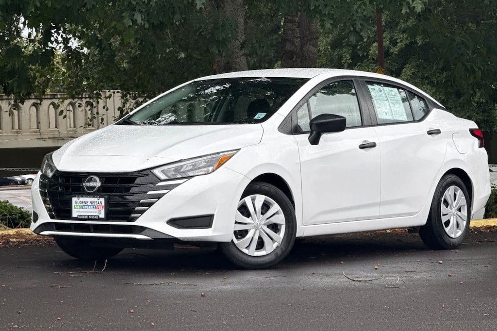 Used 2025 Nissan Versa 1.6 S Sedan