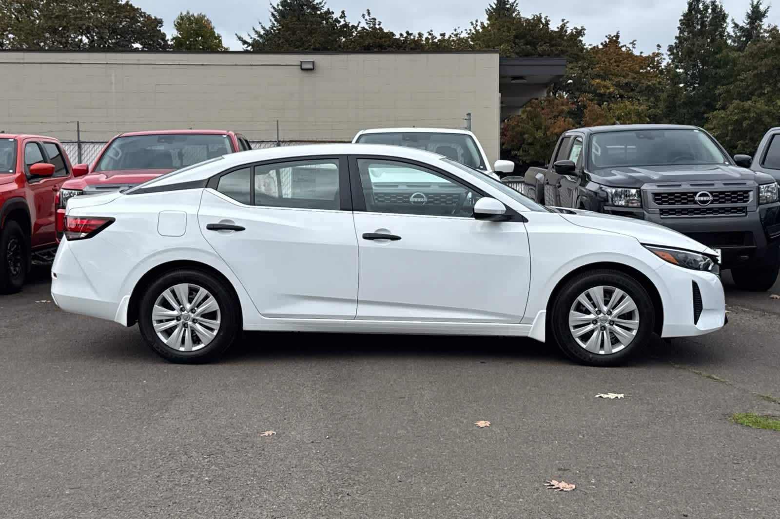 Thumbnail: 2025 Nissan Sentra - 8