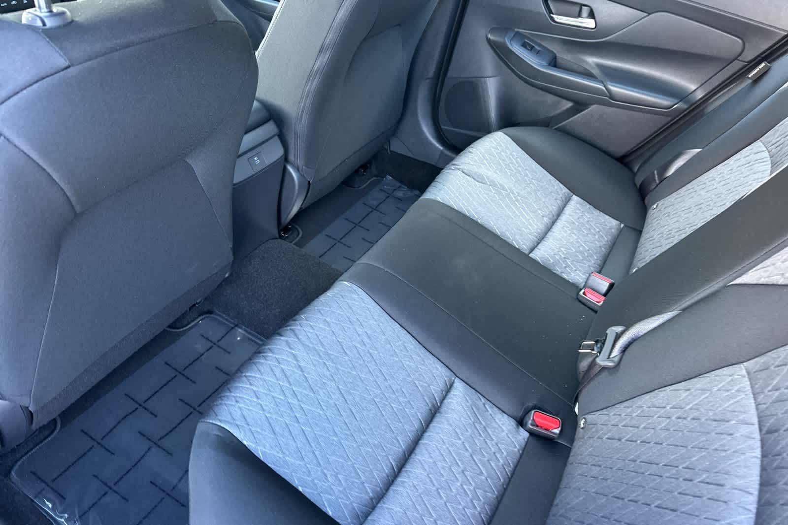 Thumbnail: 2026 Nissan Sentra - 4