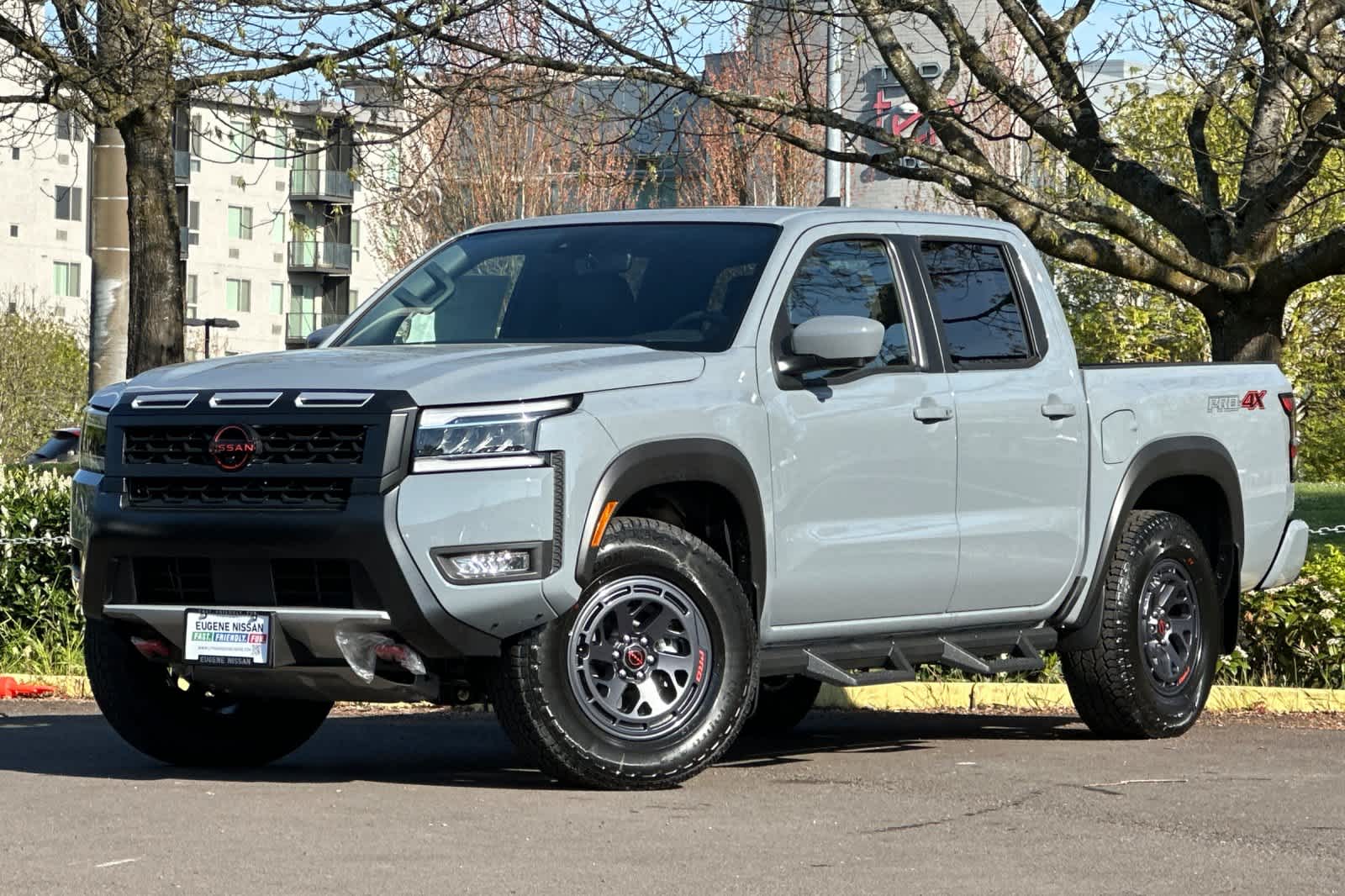 2025 Nissan Frontier PRO-4X -
                  Eugene, OR
