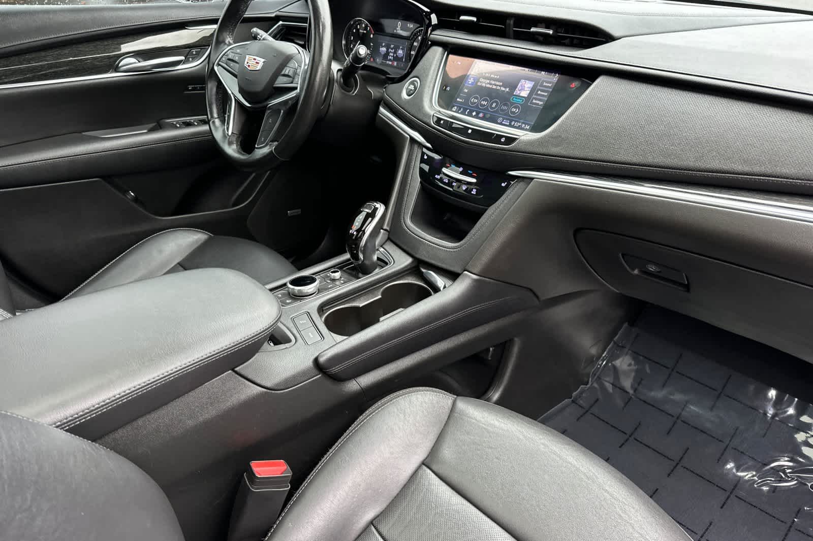 Thumbnail: 2020 Cadillac XT5 - 16