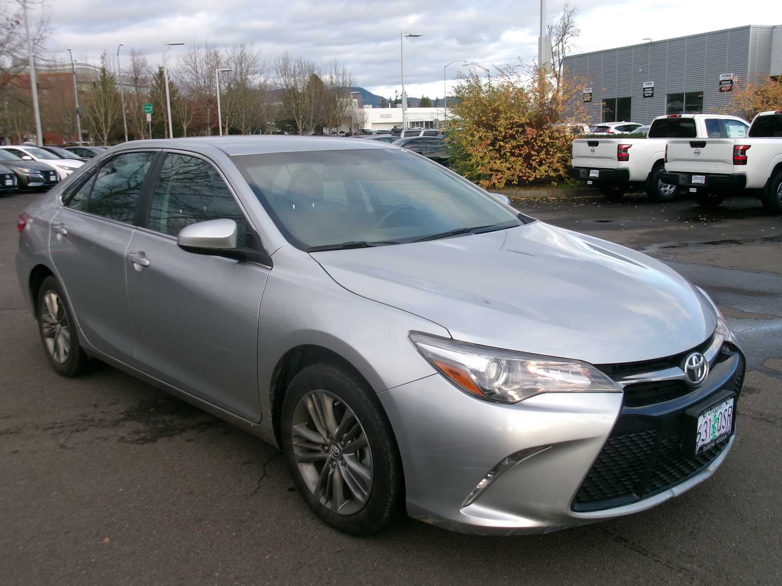 Thumbnail: 2017 Toyota Camry - 7