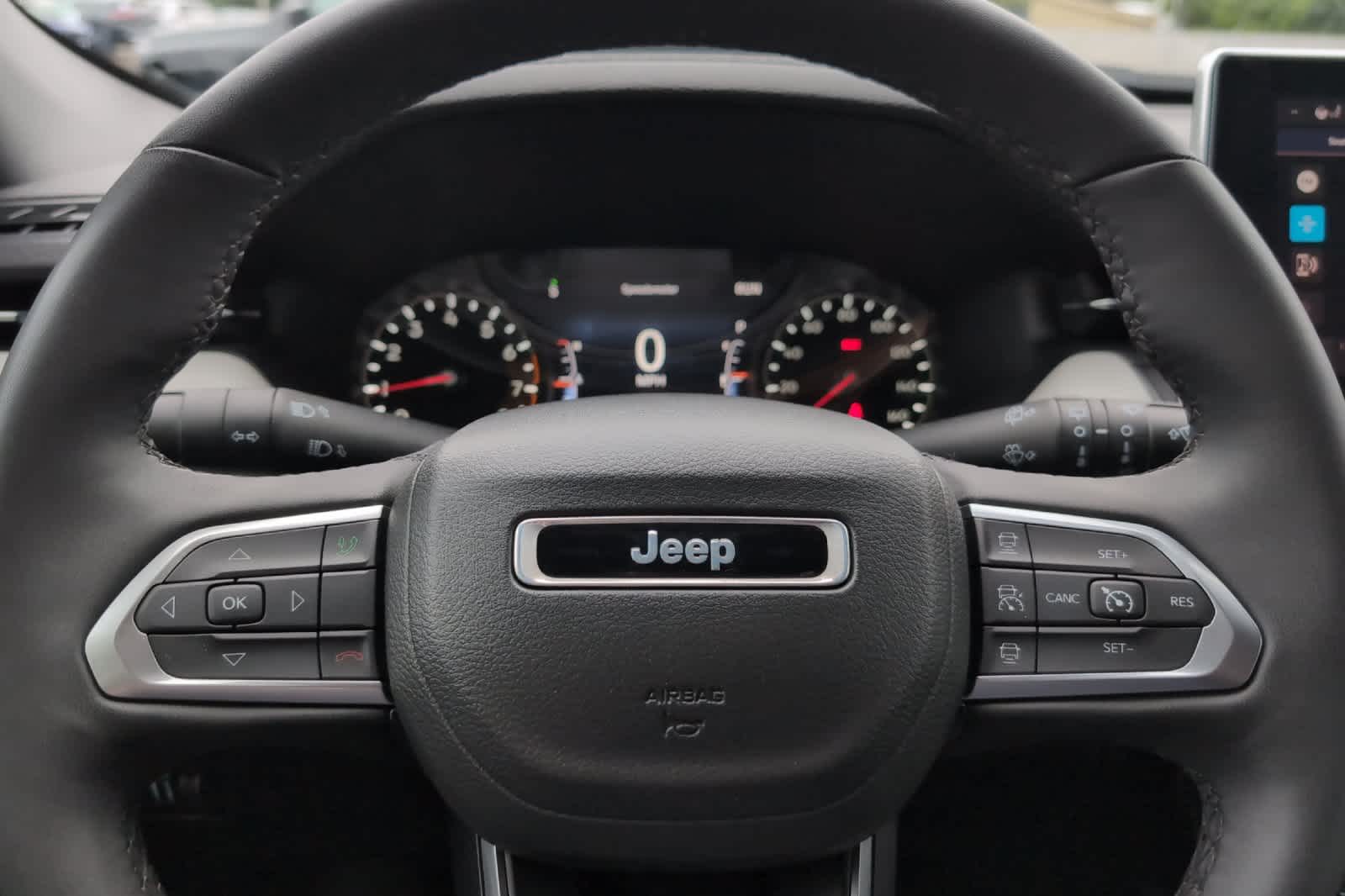 Thumbnail: 2023 Jeep Compass - 23