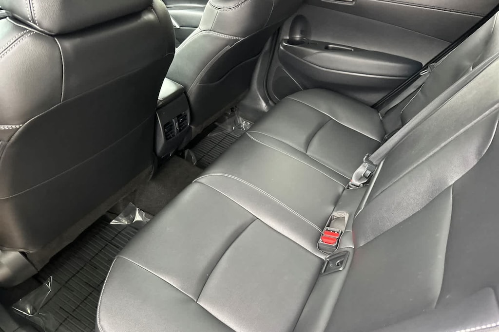 Used 2024 Toyota Corolla Cross XLE SUV