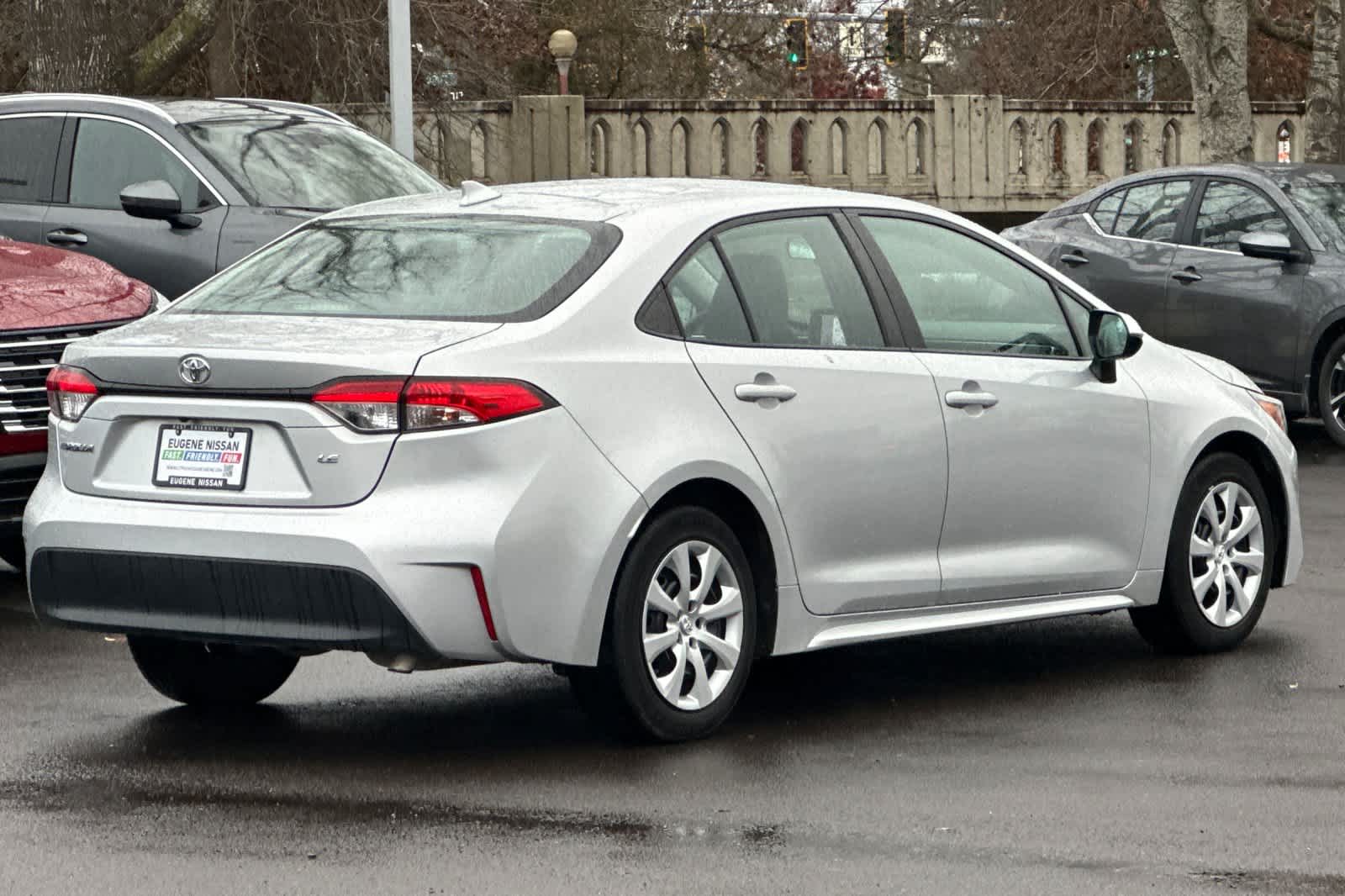 Used 2023 Toyota Corolla LE with VIN 5YFB4MDE9PP021844 for sale in Kansas City