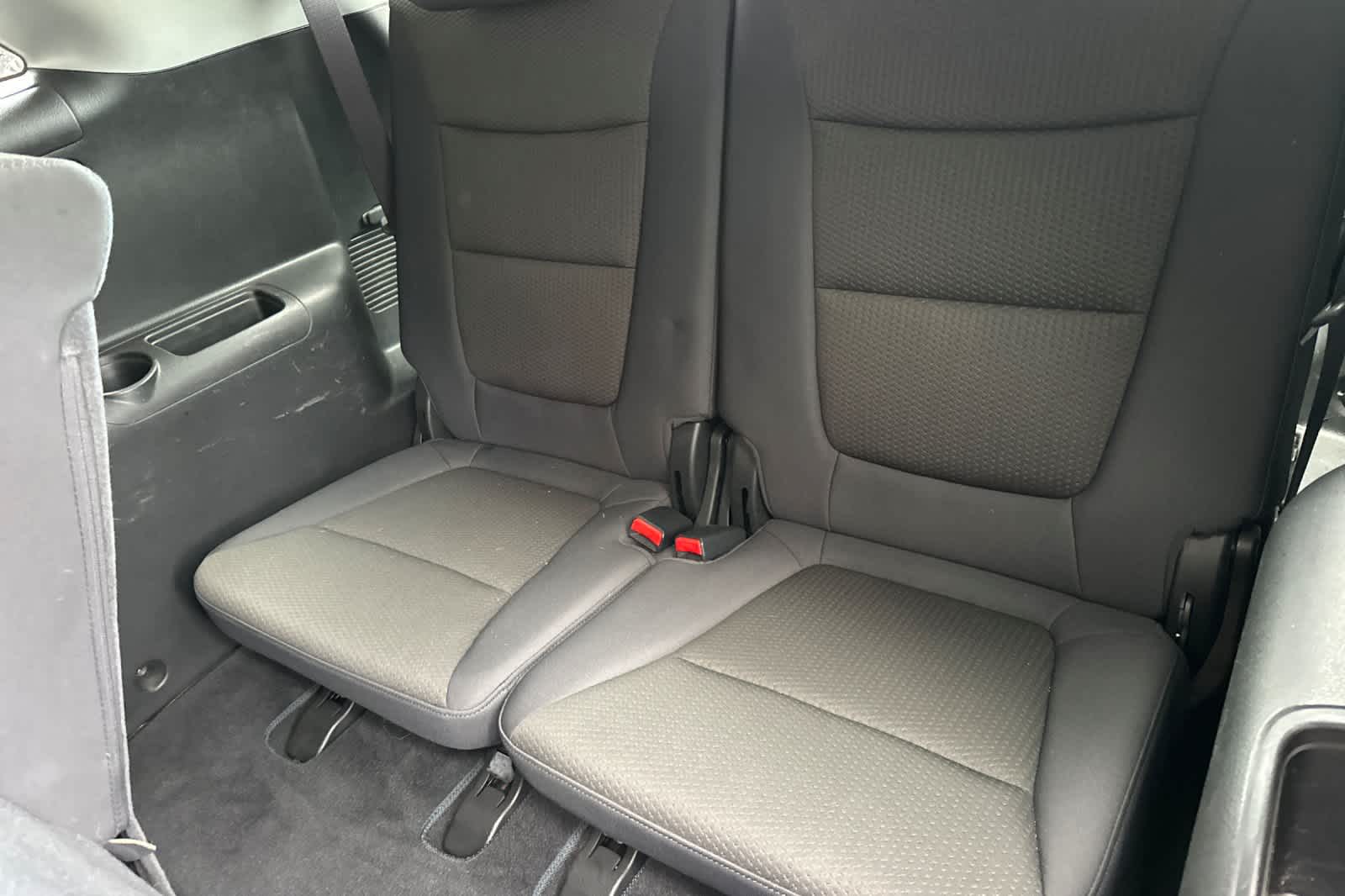 Thumbnail: 2013 Kia Sorento - 15