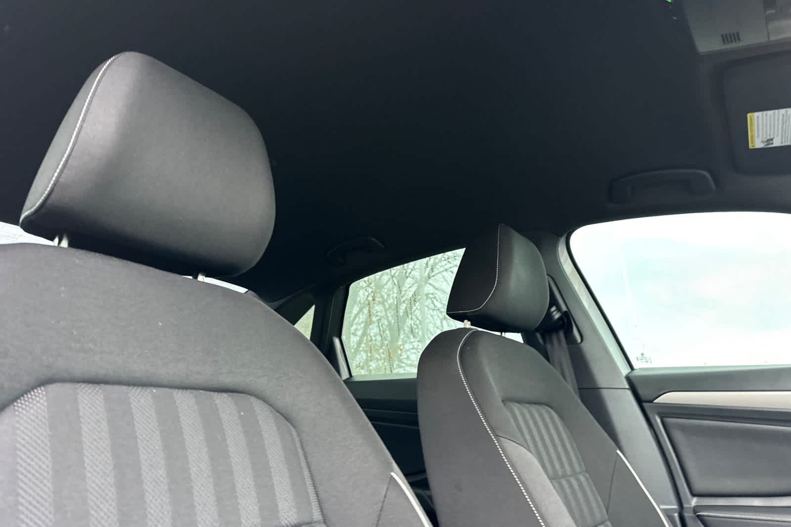 Thumbnail: 2023 Volkswagen Jetta - 16