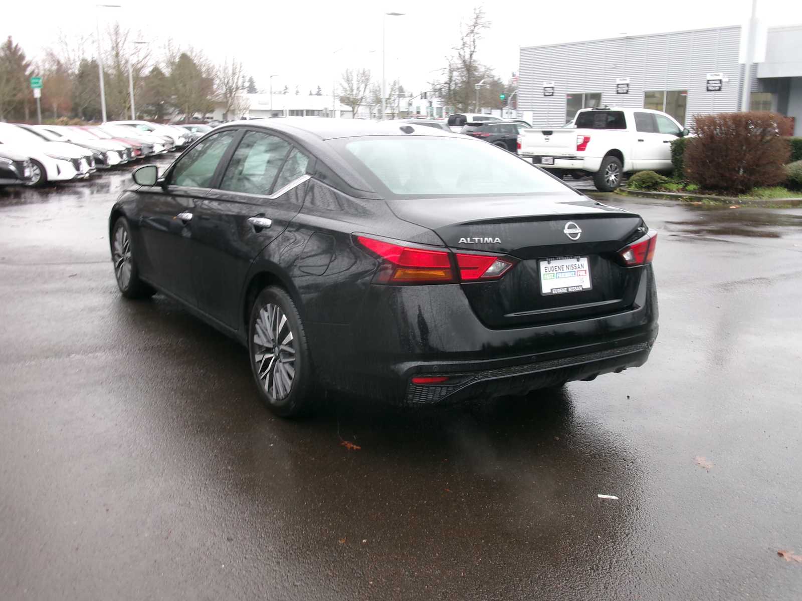 Thumbnail: 2024 Nissan Altima - 3