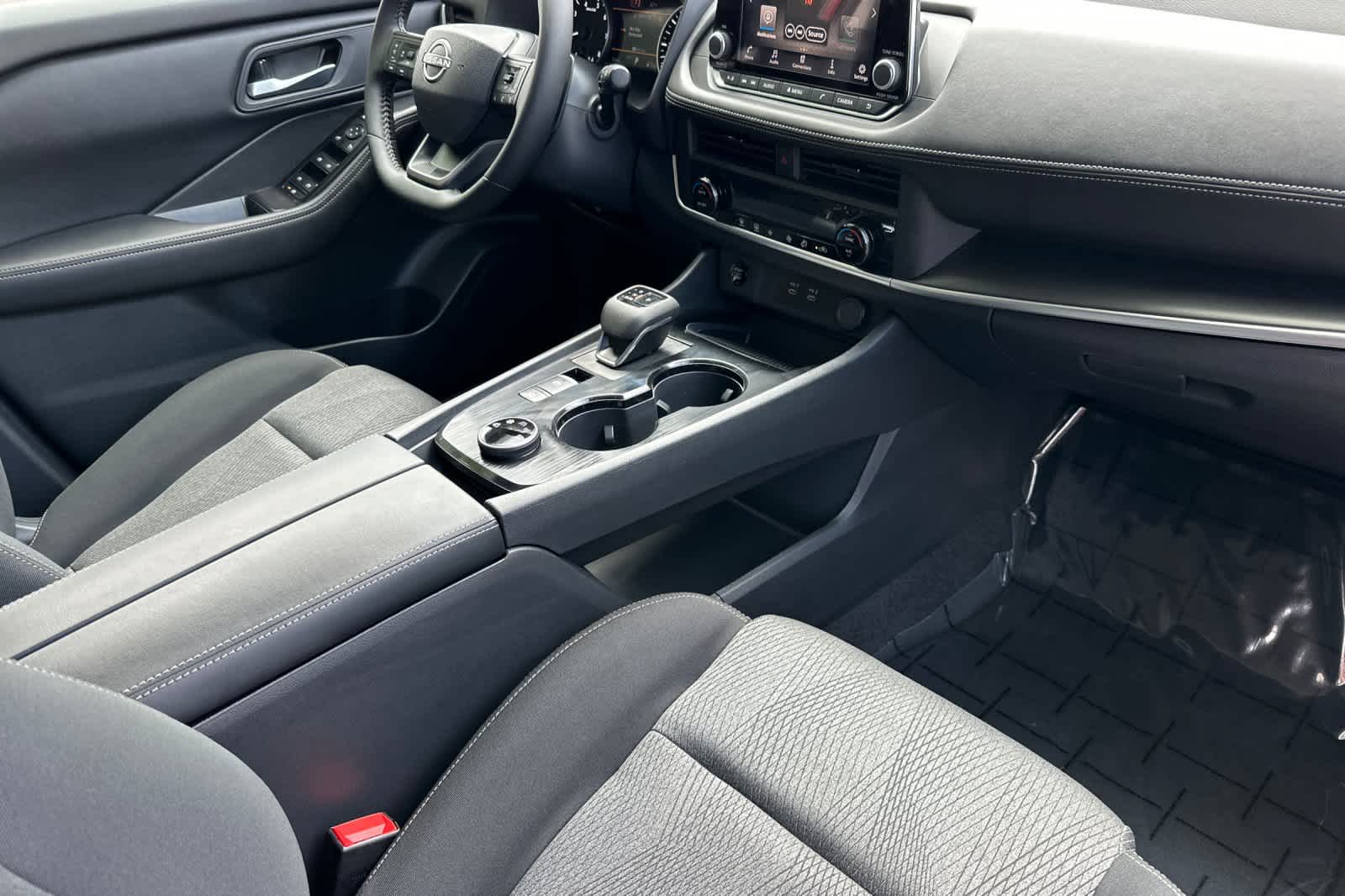 Thumbnail: 2026 Nissan Rogue - 16