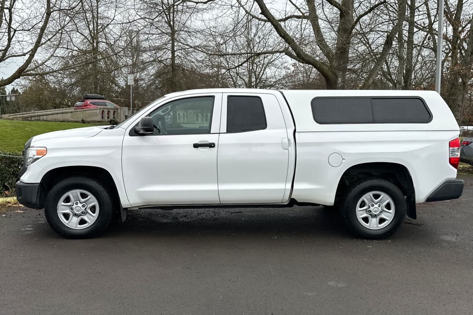 Thumbnail: 2016 Toyota Tundra - 5