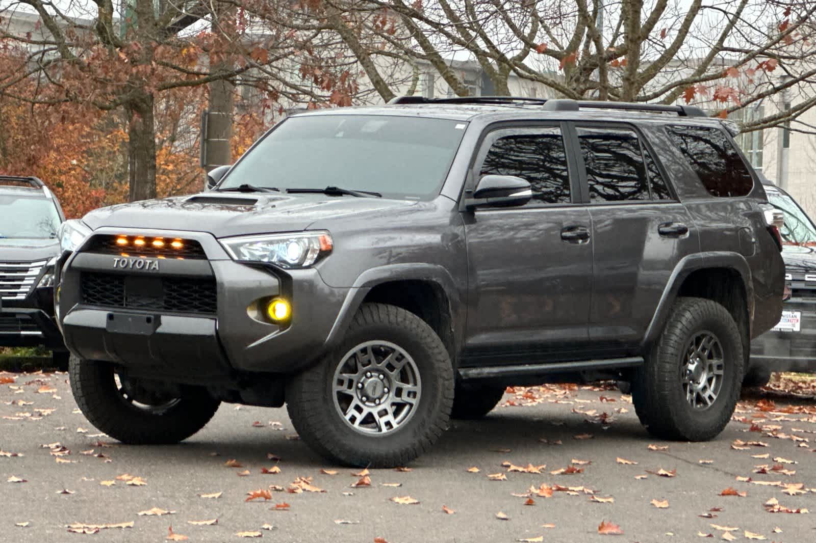 2020 Toyota 4Runner Venture's photo