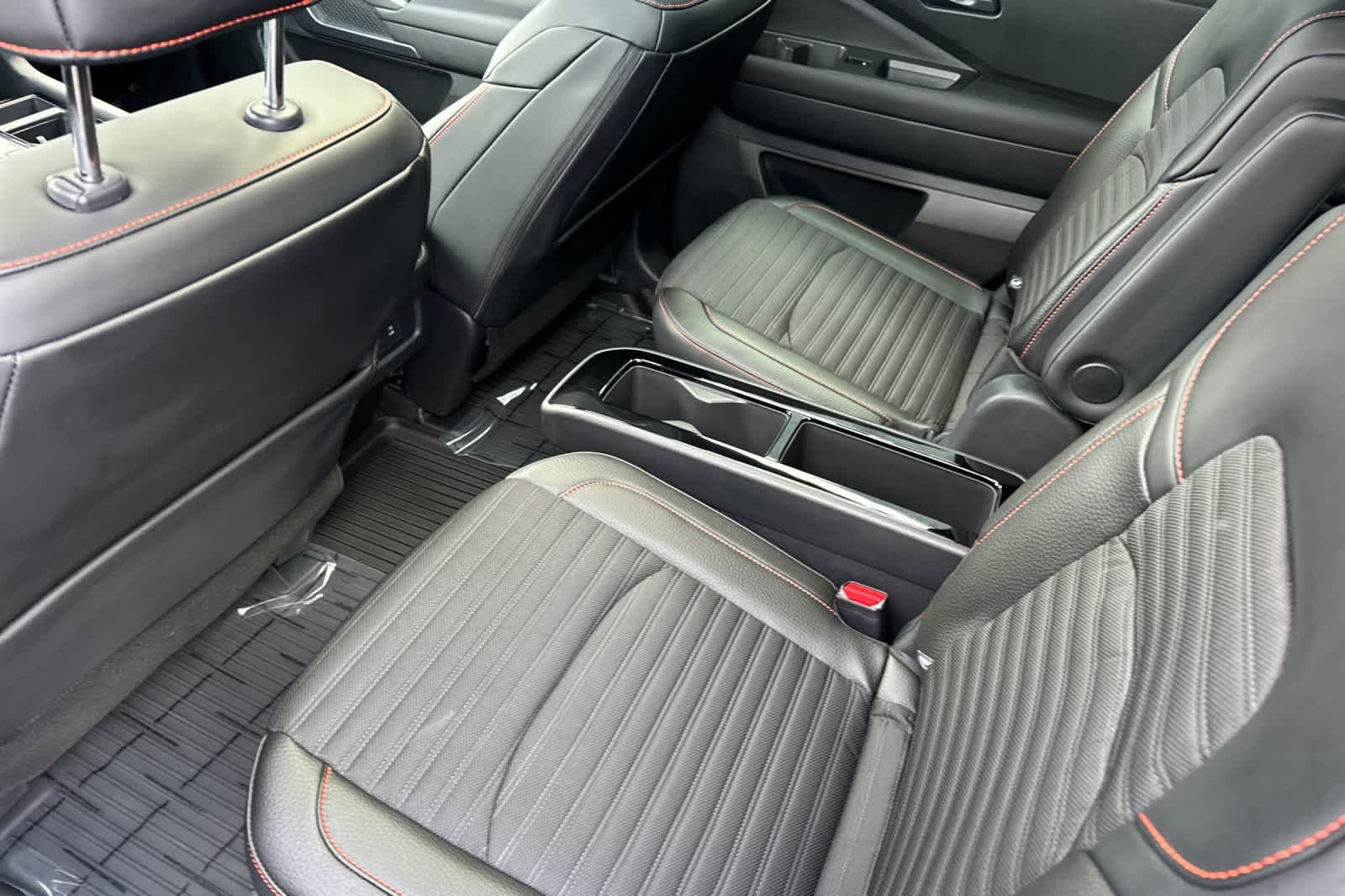 Thumbnail: 2026 Nissan Pathfinder - 4