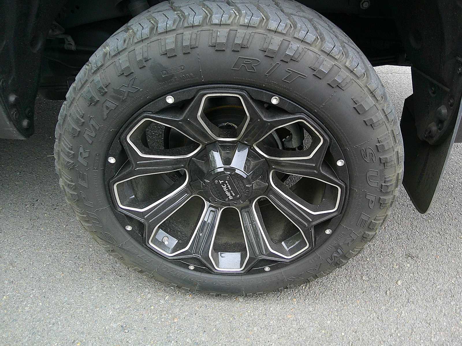 Thumbnail: 2020 Toyota Tundra - 10