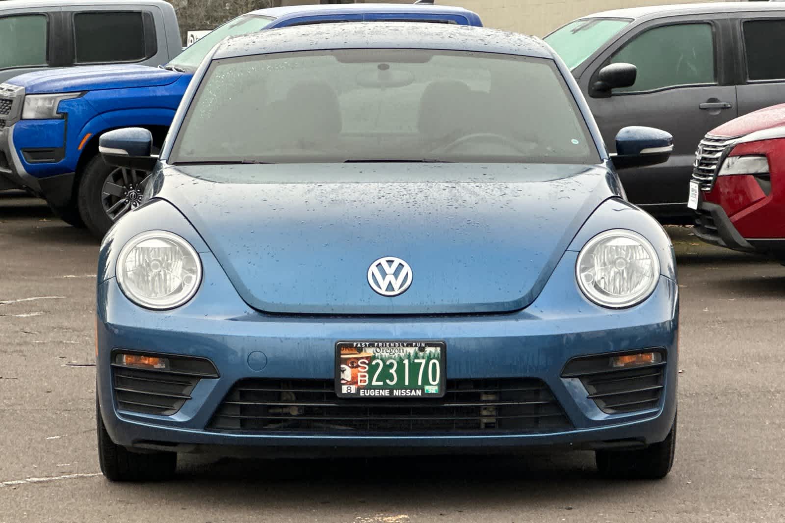 Thumbnail: 2017 Volkswagen Beetle - 10