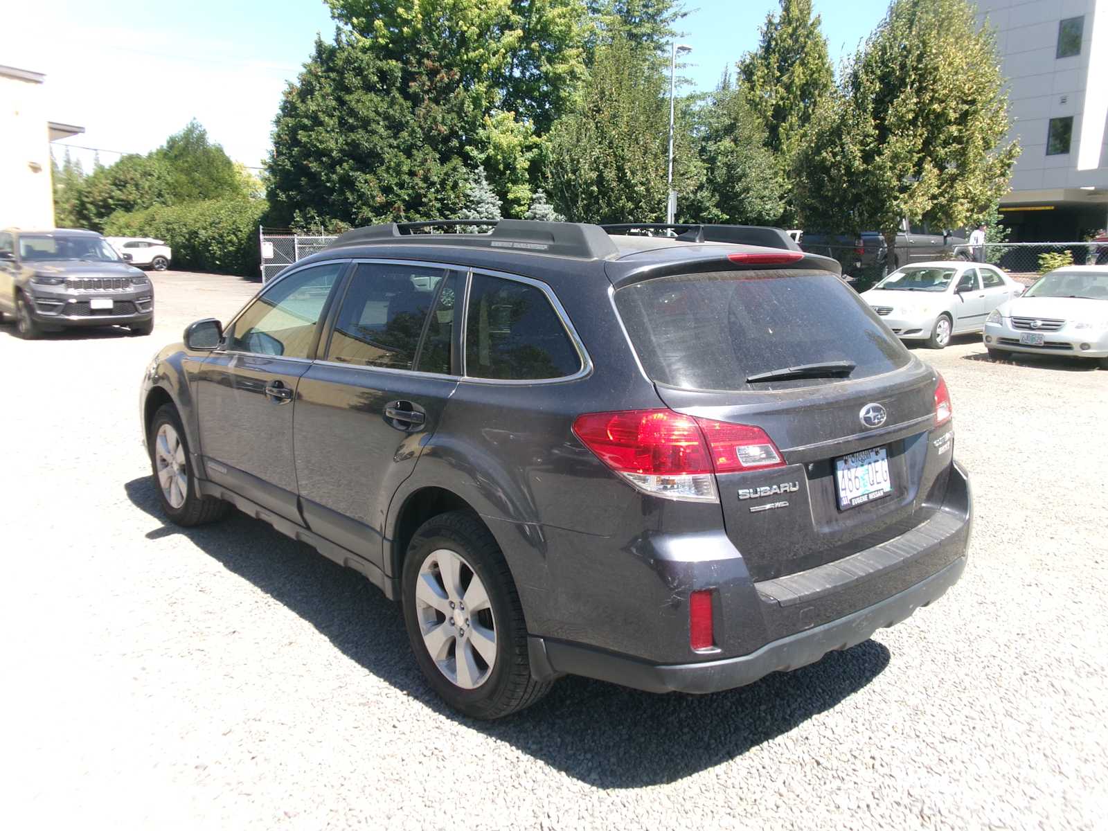Thumbnail: 2011 Subaru Outback - 3