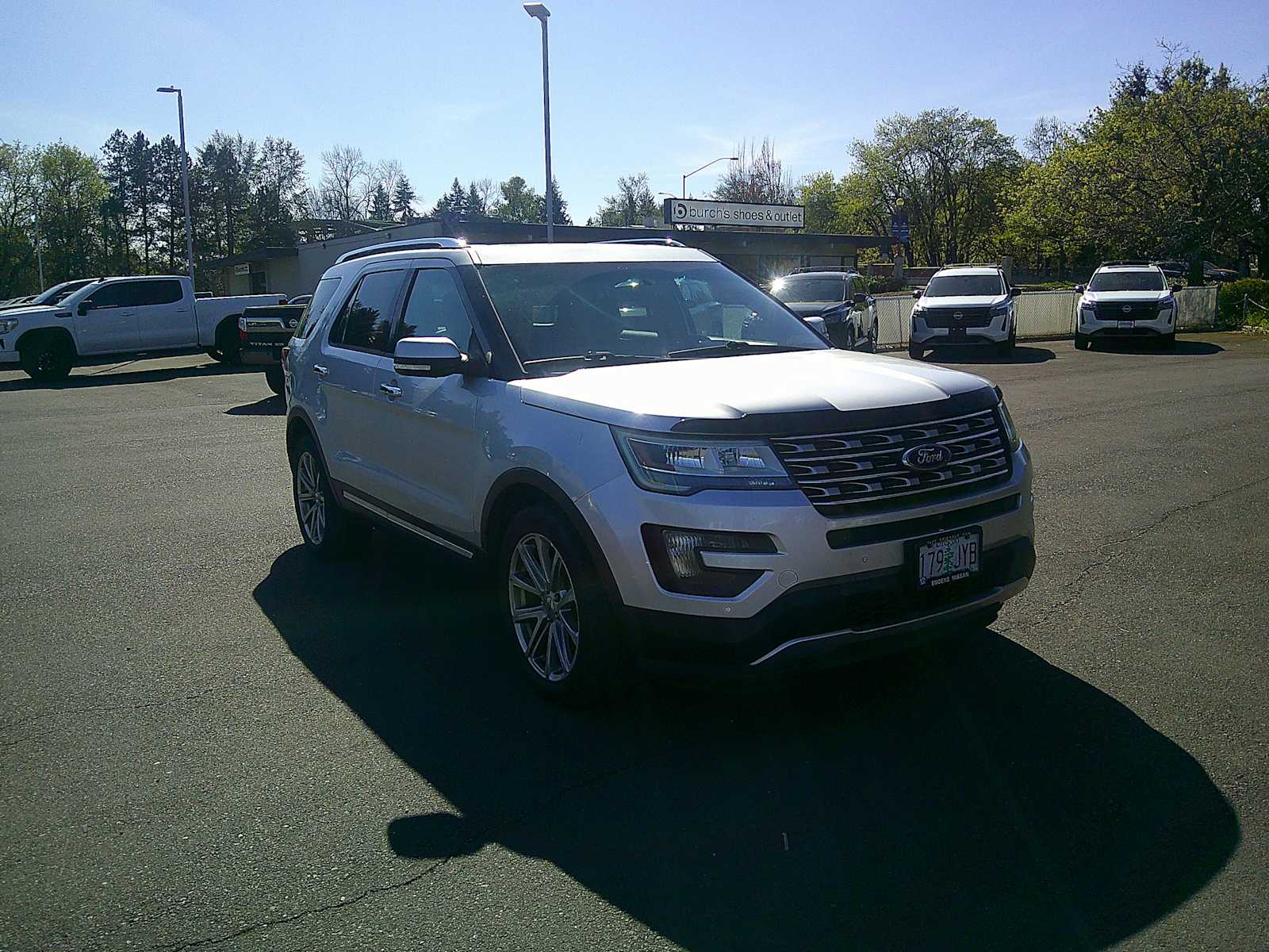 Thumbnail: 2016 Ford Explorer - 7