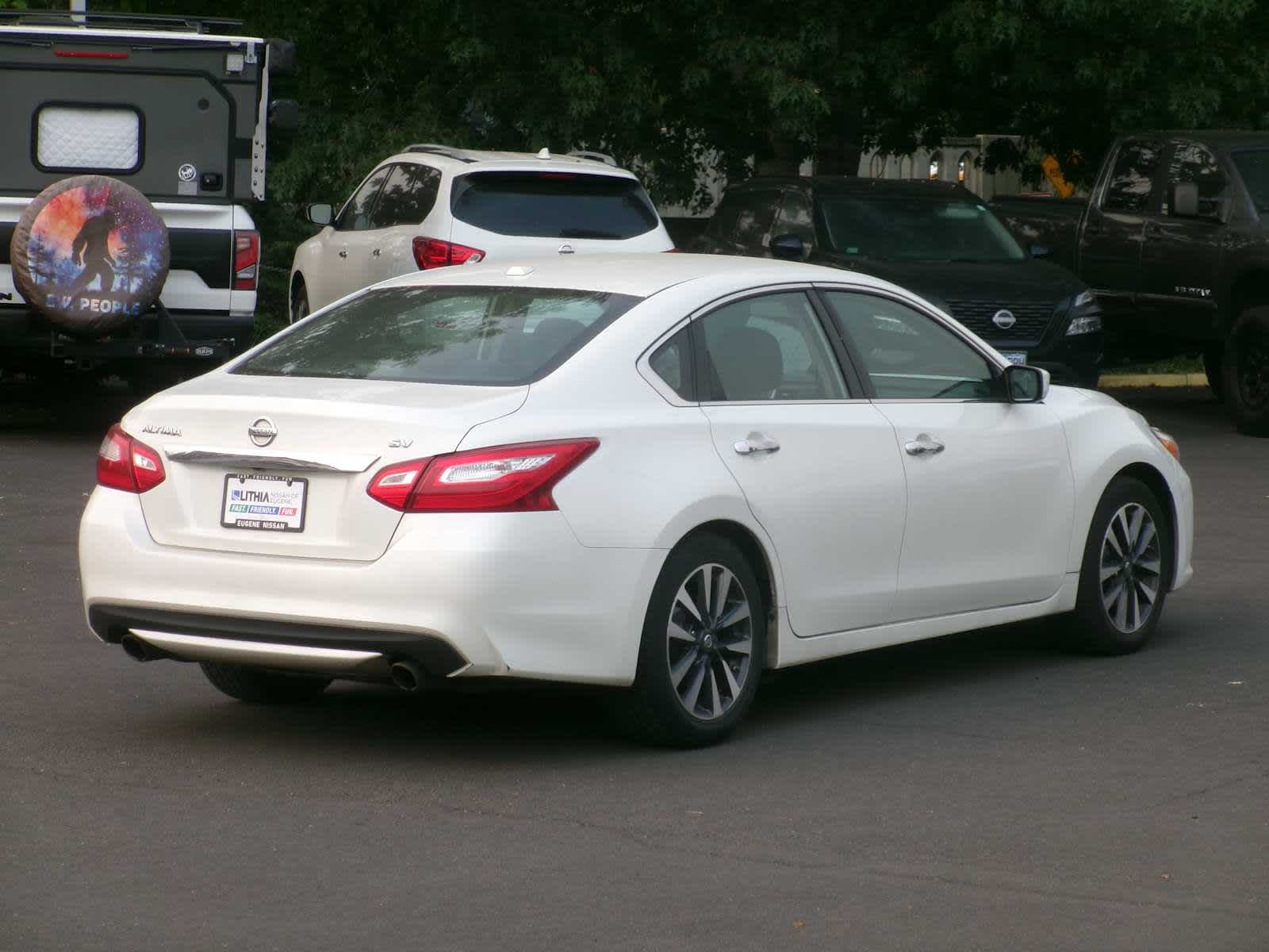 2017 Nissan Altima SV 5