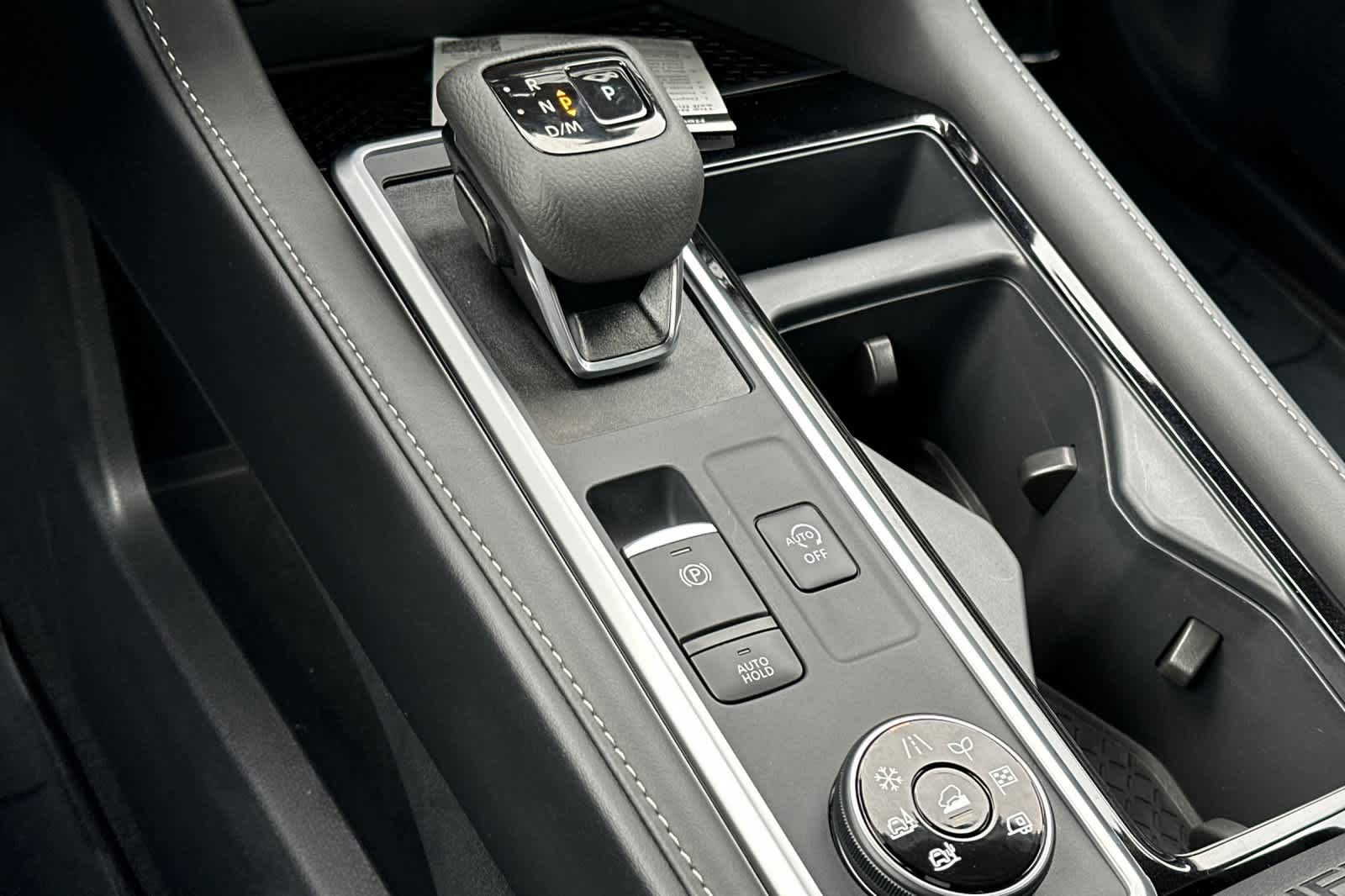 Thumbnail: 2026 Nissan Pathfinder - 22