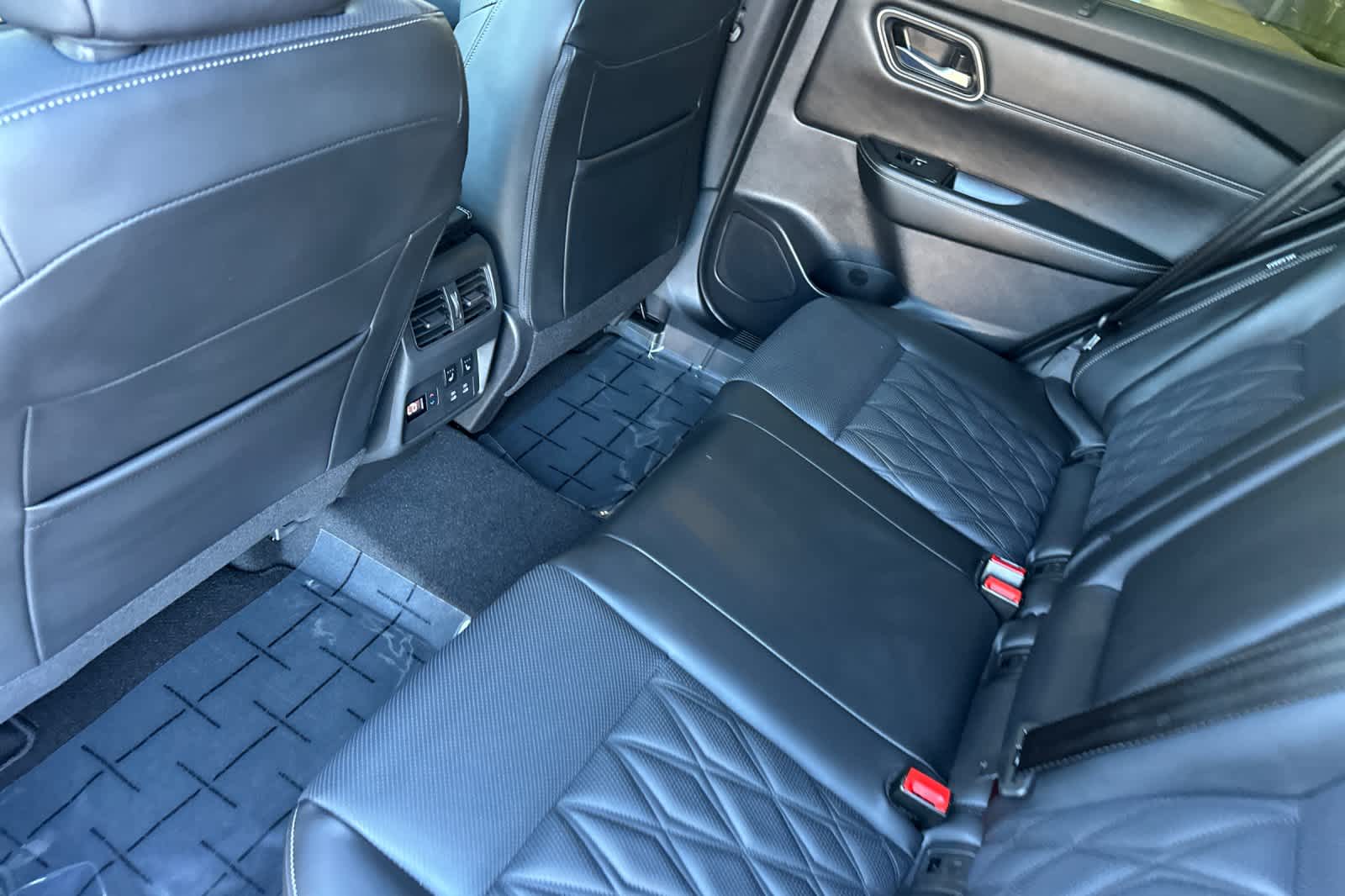 Thumbnail: 2026 Nissan Rogue - 4