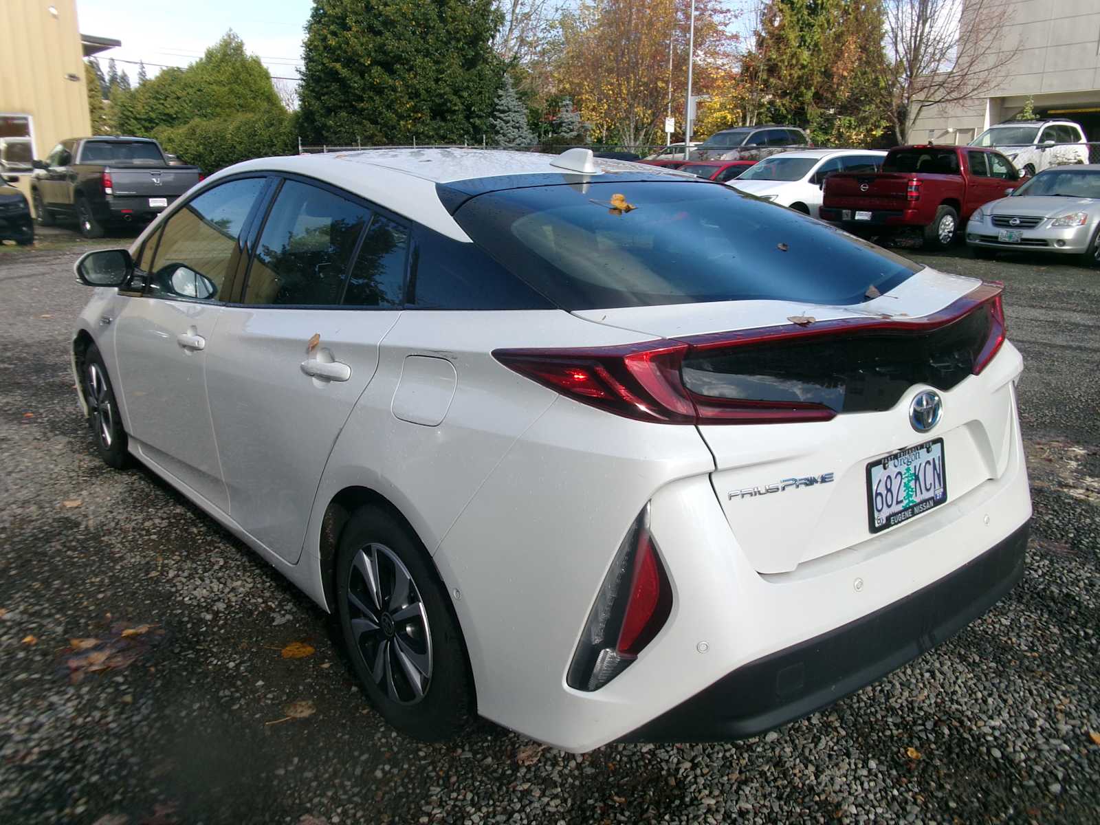 2018 Toyota Prius Prime Plus Premium Advanced photo 3