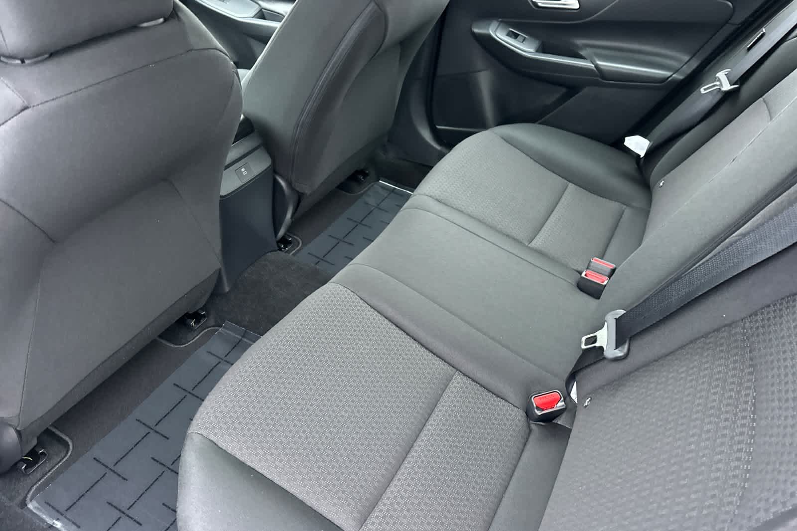 Thumbnail: 2026 Nissan Sentra - 4