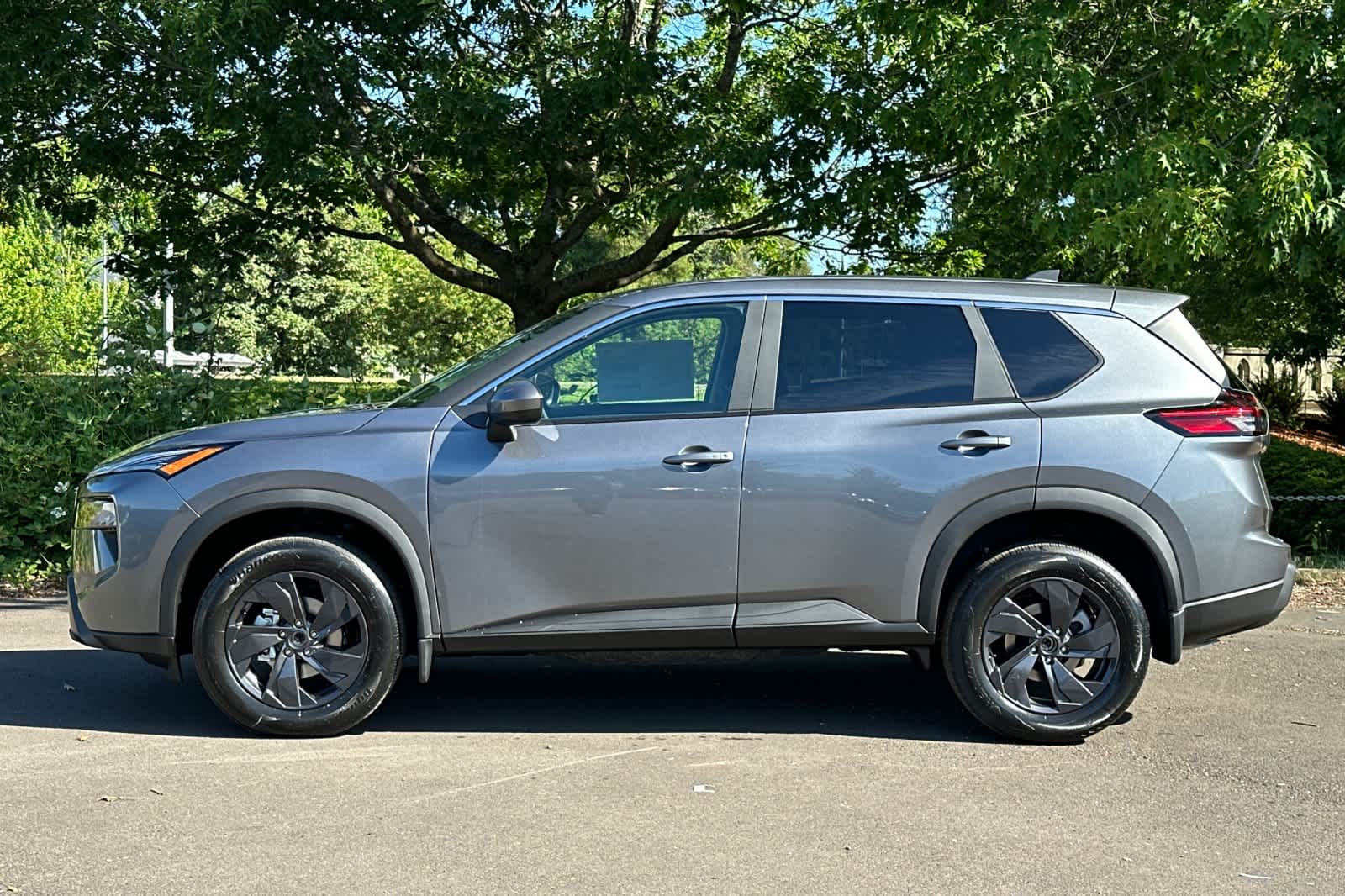 Thumbnail: 2026 Nissan Rogue - 5