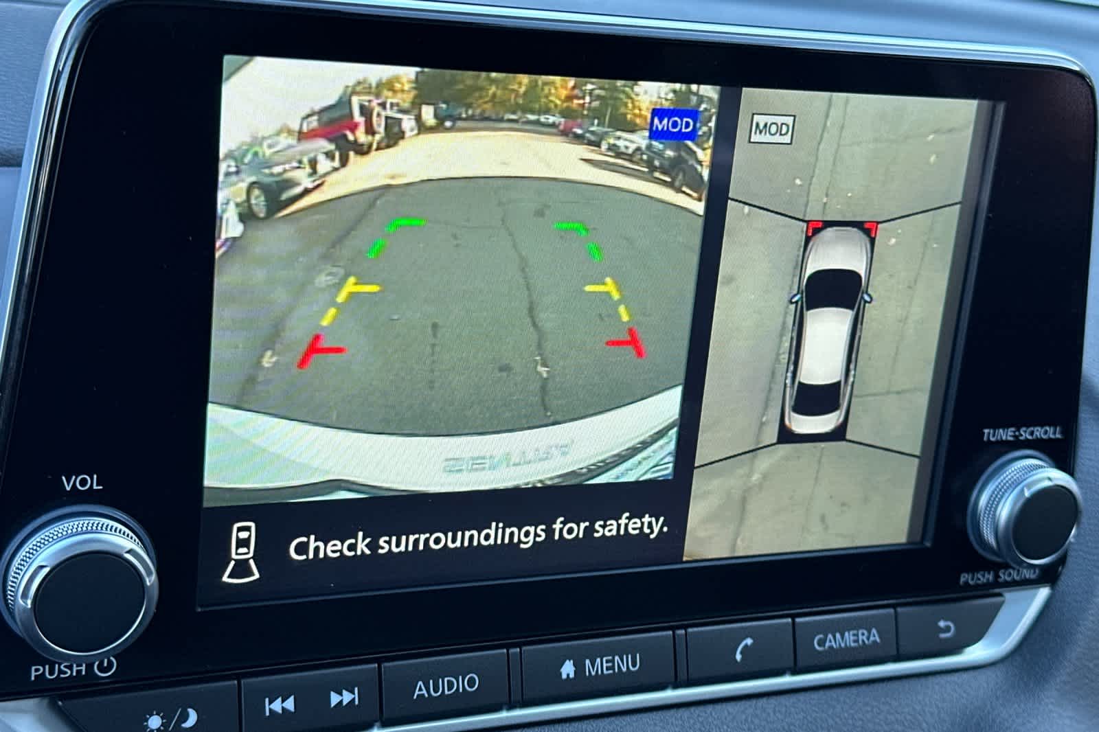 Thumbnail: 2025 Nissan Sentra - 18