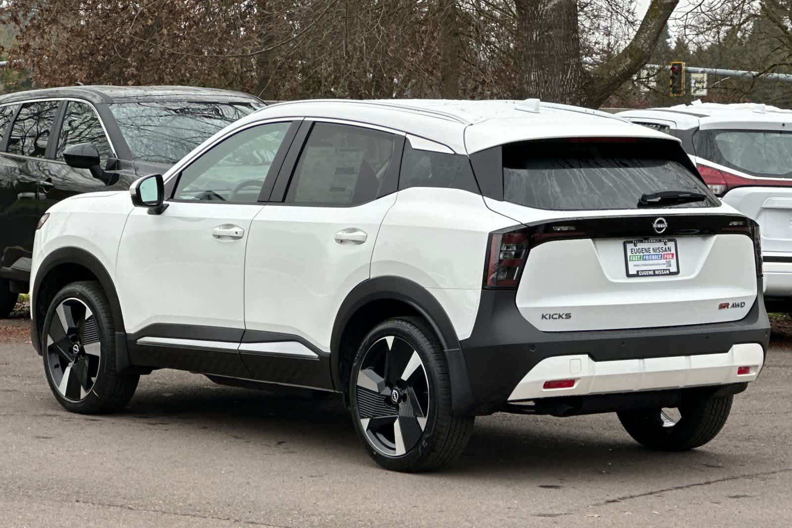 Thumbnail: 2025 Nissan Kicks - 6