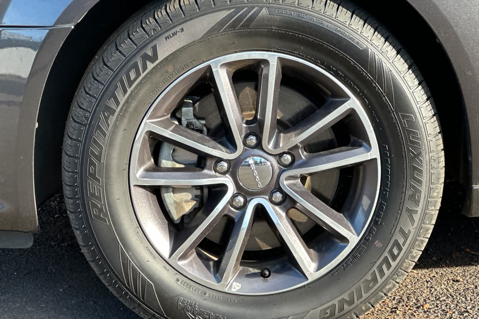 Thumbnail: 2017 Dodge Grand Caravan - 26