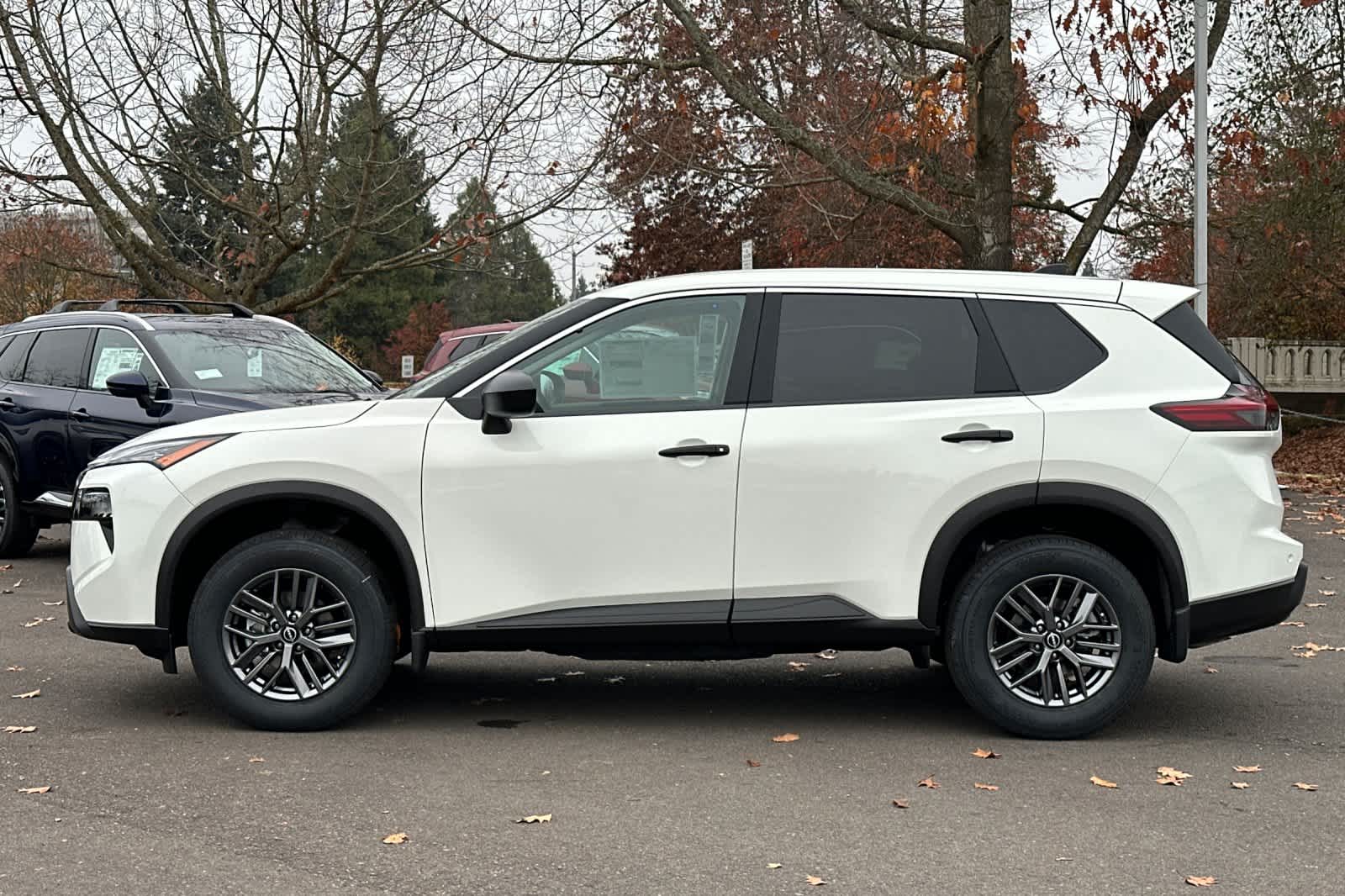 Thumbnail: 2026 Nissan Rogue - 5