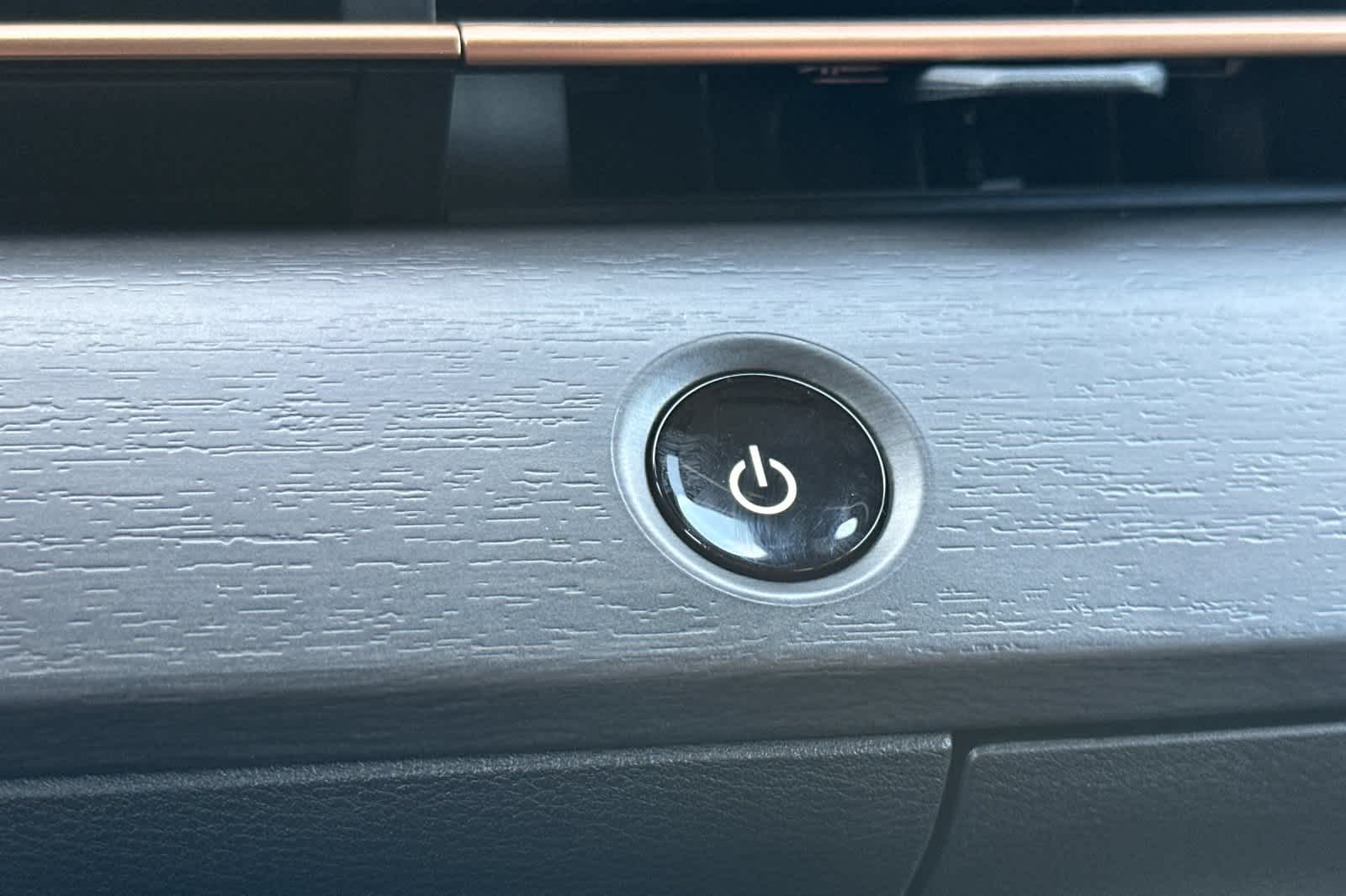 Thumbnail: 2025 Nissan Ariya - 22