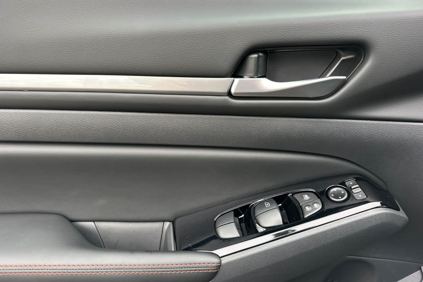 Thumbnail: 2025 Nissan Altima - 12