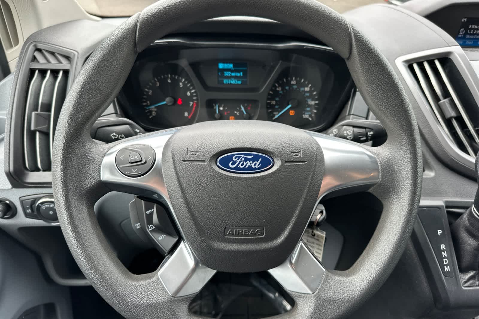 Thumbnail: 2017 Ford Transit Series - 23