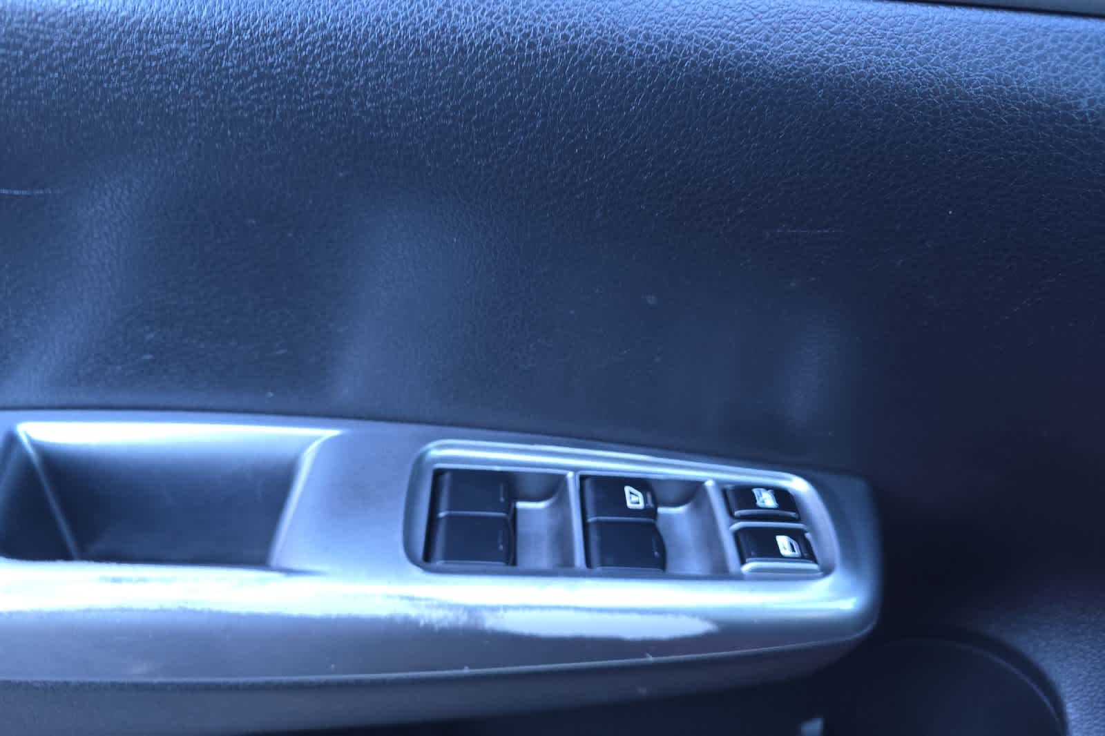 Thumbnail: 2011 Subaru Impreza - 11