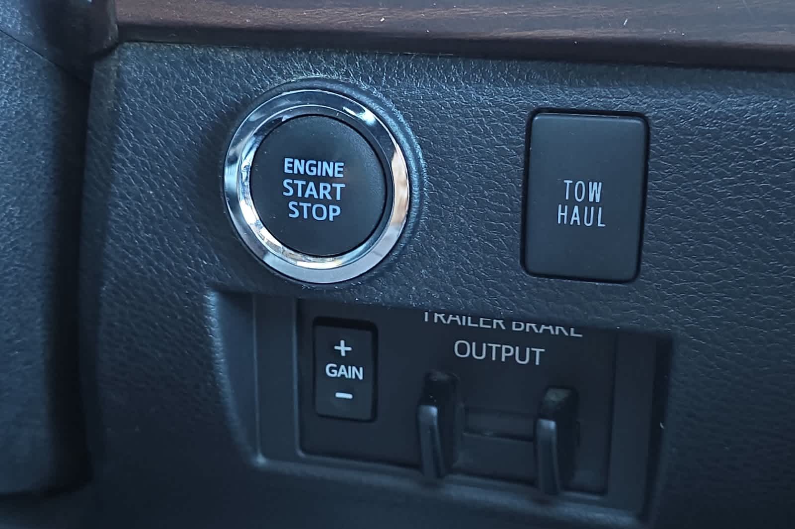 Thumbnail: 2021 Toyota Tundra - 22