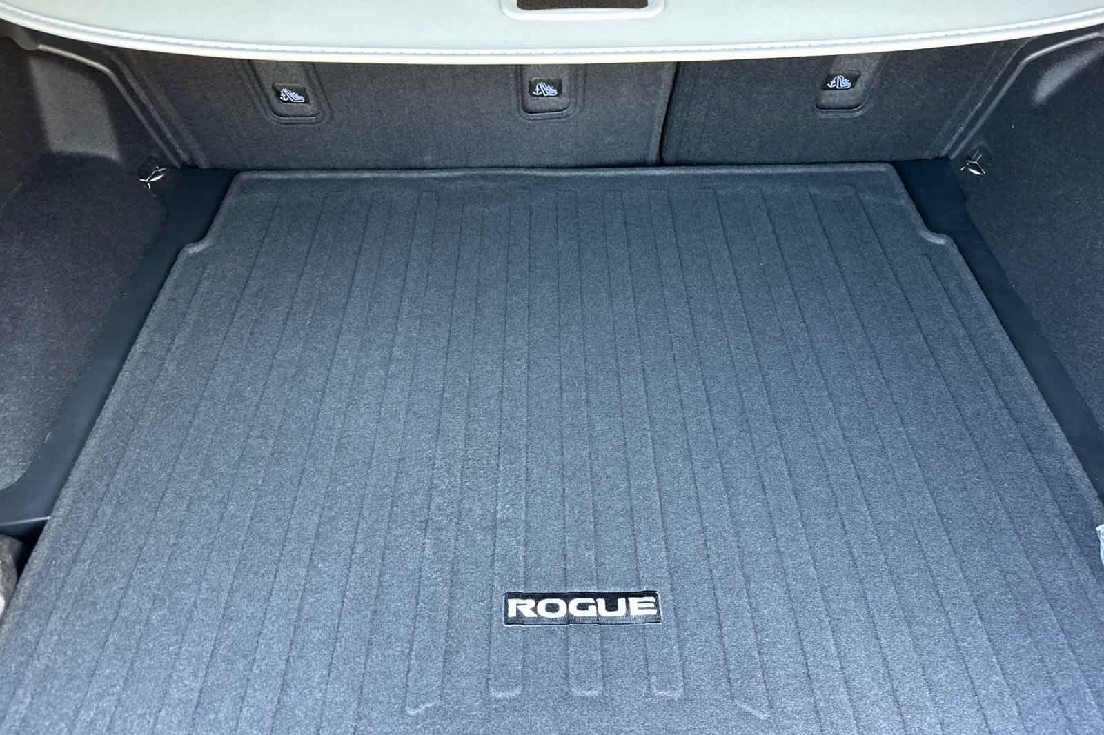 Thumbnail: 2025 Nissan Rogue - 15